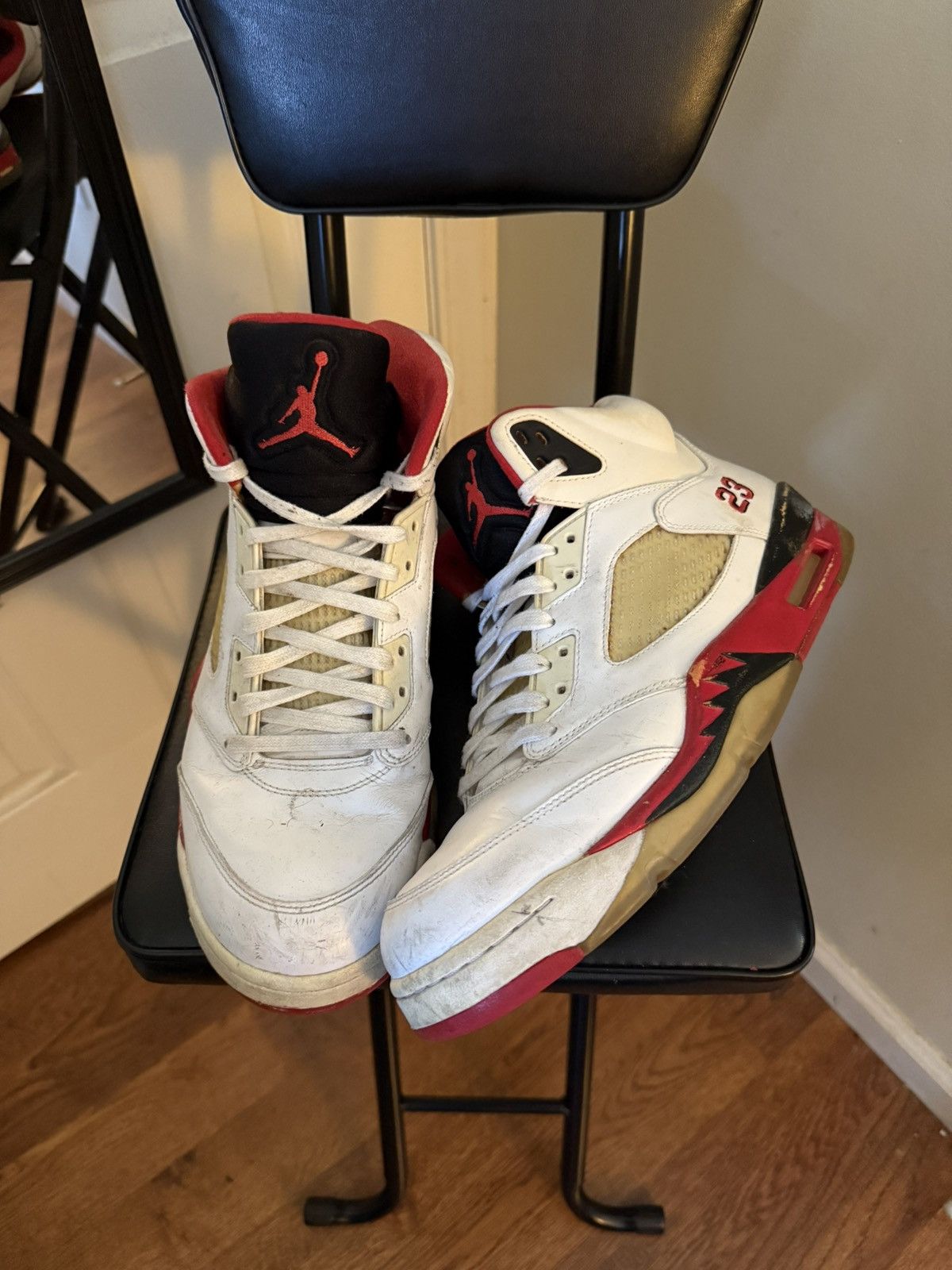 Jordan Brand × Nike Jordan 5 Retro Fire Red Black Tongue (2013) Size US 10.5 / EU 43-44 - 1 Thumbnail