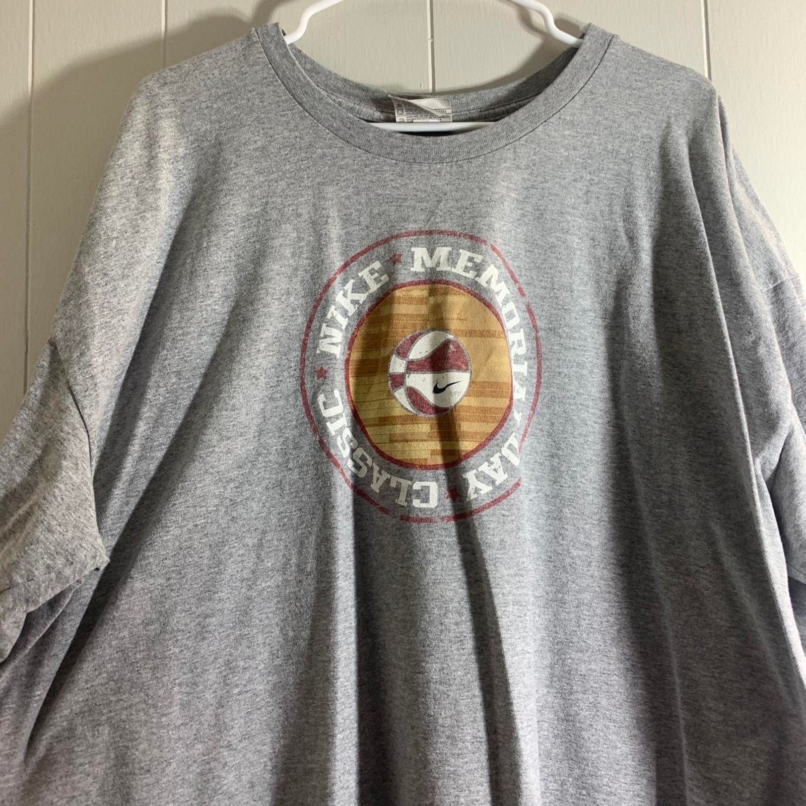 Nike vintage 2006 NIKE MEMORIAL DAY CLASSIC swoosh tee shirt 2XL Size US XXL / EU 58 / 5 - 2 Thumbnail