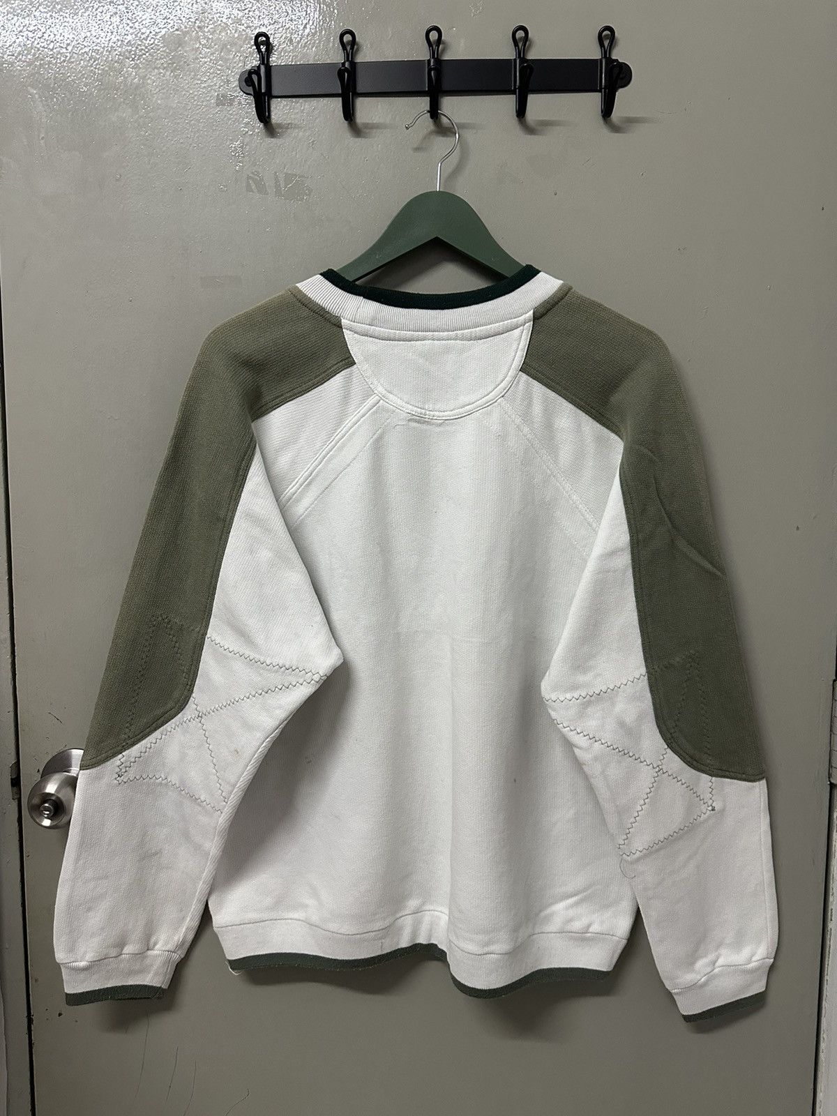 Nike × Vintage Vintage NIKE Embroidery Logo Raglan Baggy Style Sweatshirt Size US M / EU 48-50 / 2 - 7 Thumbnail