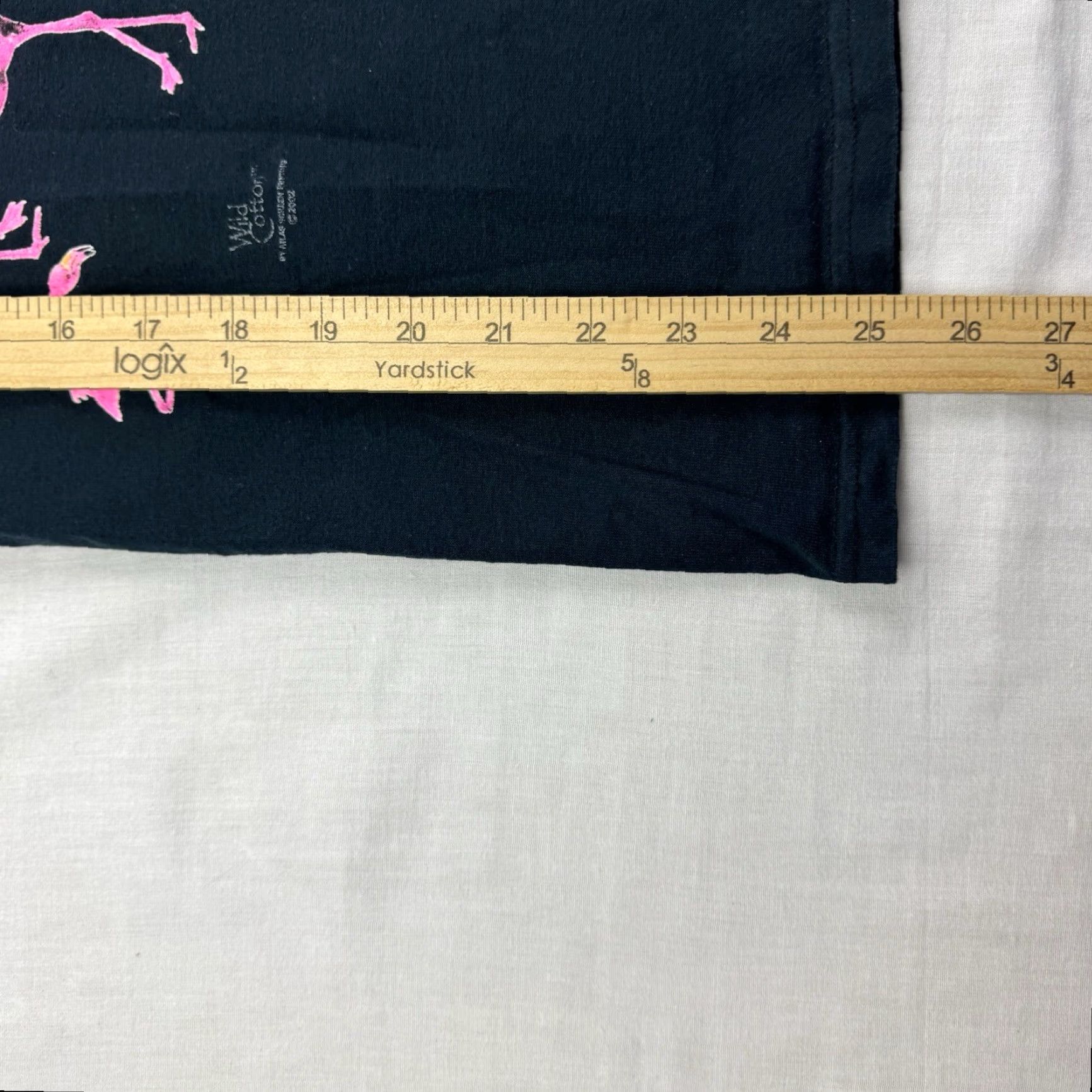 Vintage VINTAGE Flamingo T Shirt Men Small All Over Print Black Wild Cotton Nature Animals 90s Merch Mens Size US S / EU 44-46 / 1 - 7 Thumbnail
