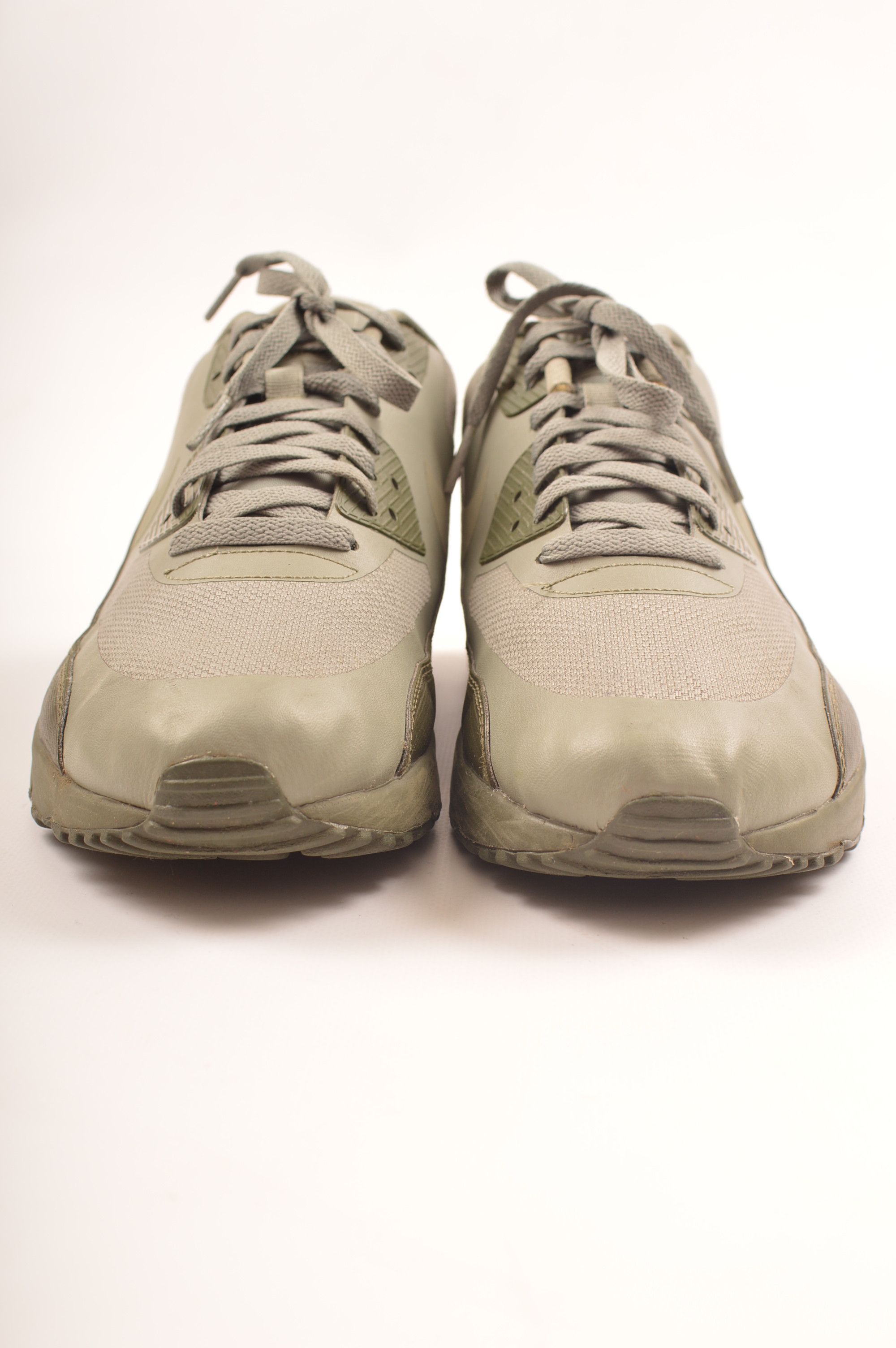 Nike Nike Air Max 90 Ultra 2.0 Essential Size US 10 / EU 43 - 2 Thumbnail