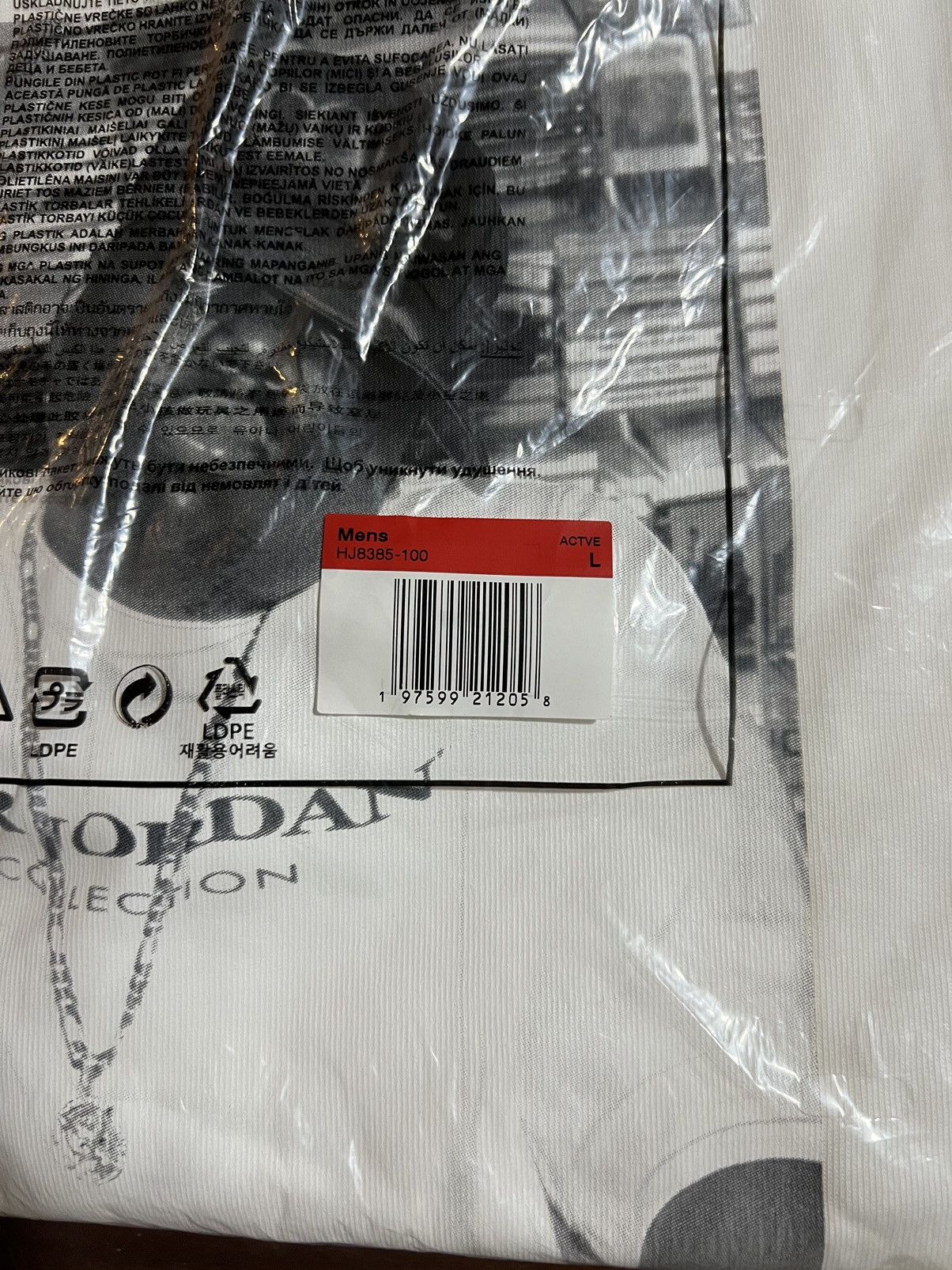 Supreme SUPREME®/JORDAN® BIGGIE S/S TOP White Short Sleeve T-Shirt Size US L / EU 52-54 / 3 - 5 Thumbnail