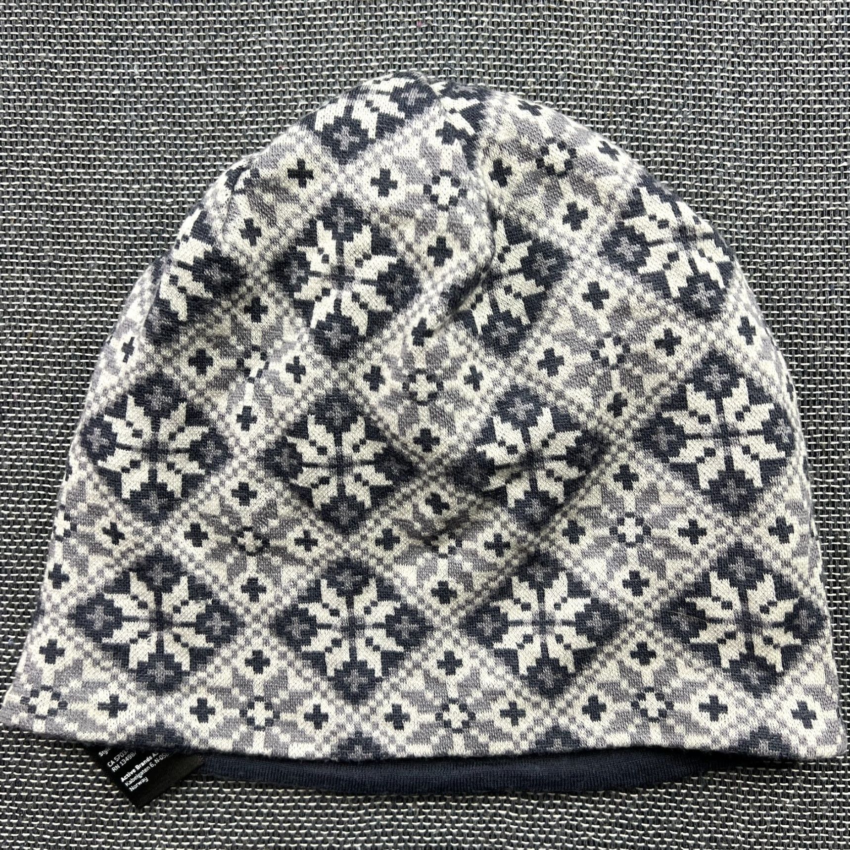 Vintage **Gray Kari Traa Women's One Size Fair Isle Wool Knit Beanie** User: Gray Kari Traa Women's One Size Fair Isle Wool Knit Beanie Size ONE SIZE - 2 Thumbnail