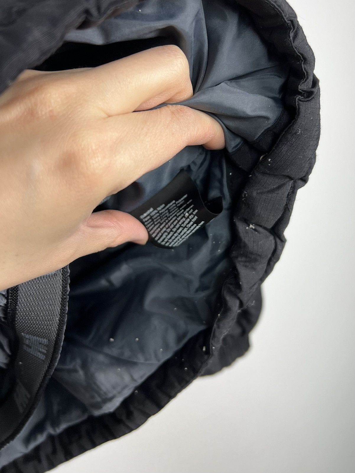 Helly Hansen Winter Jacket Helly Hansen center logo black Size US L / EU 52-54 / 3 - 6 Thumbnail
