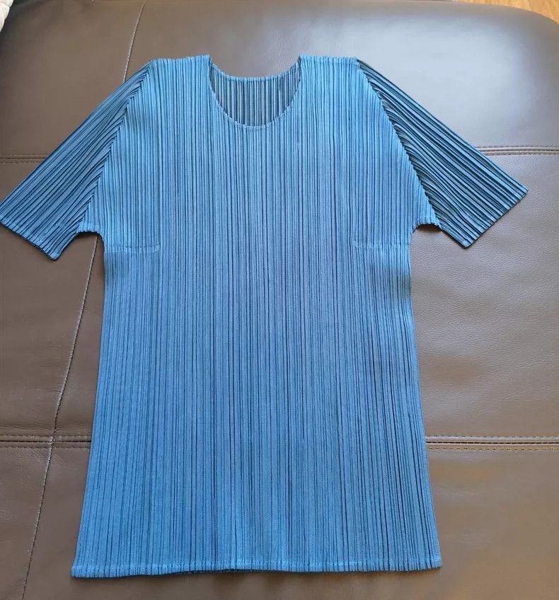 Issey Miyake issey miyake size:3 Peacock blue short sleeves 2505-Nextar Size XXS / US 00 / IT 34 - 1 Thumbnail