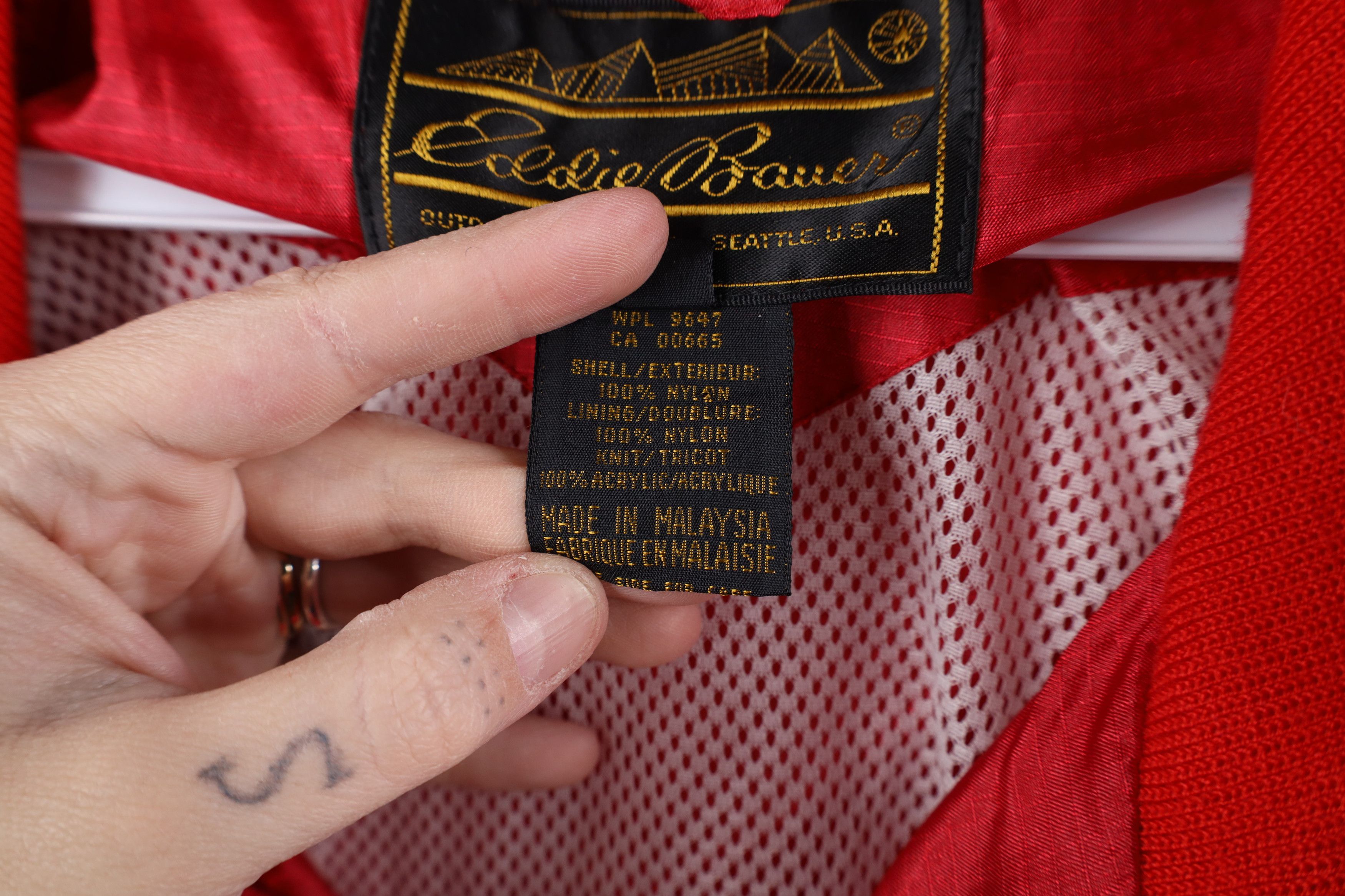 Eddie Bauer × Vintage Vintage 90s Eddie Bauer Hooded Windbreaker Jacket Red Size US XL / EU 56 / 4 - 10 Thumbnail