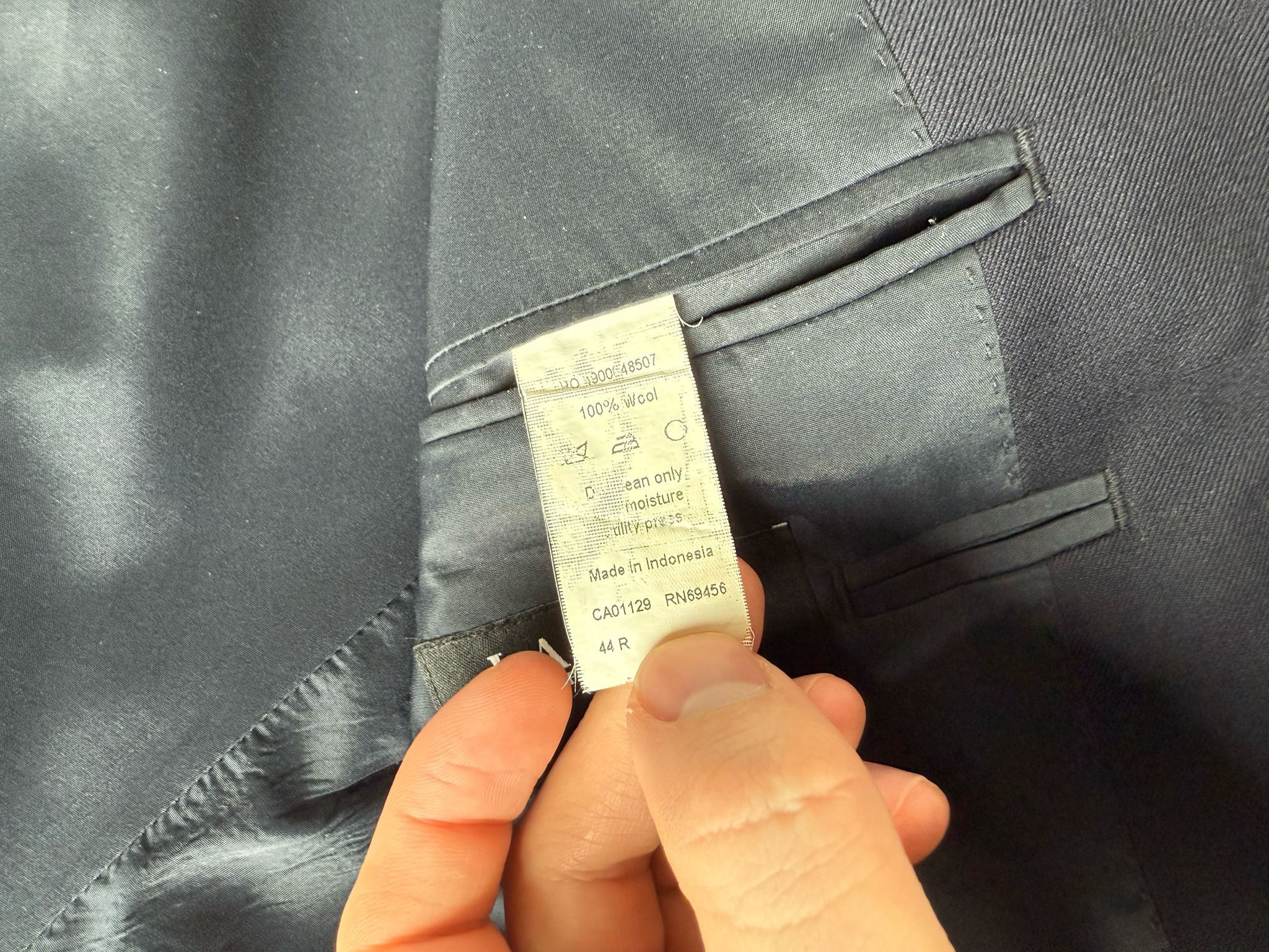 Lauren Ralph Lauren Lauren Ralph Lauren Slim-Fit Navy Wool Blazer - Size 44R Size 44R - 3 Thumbnail