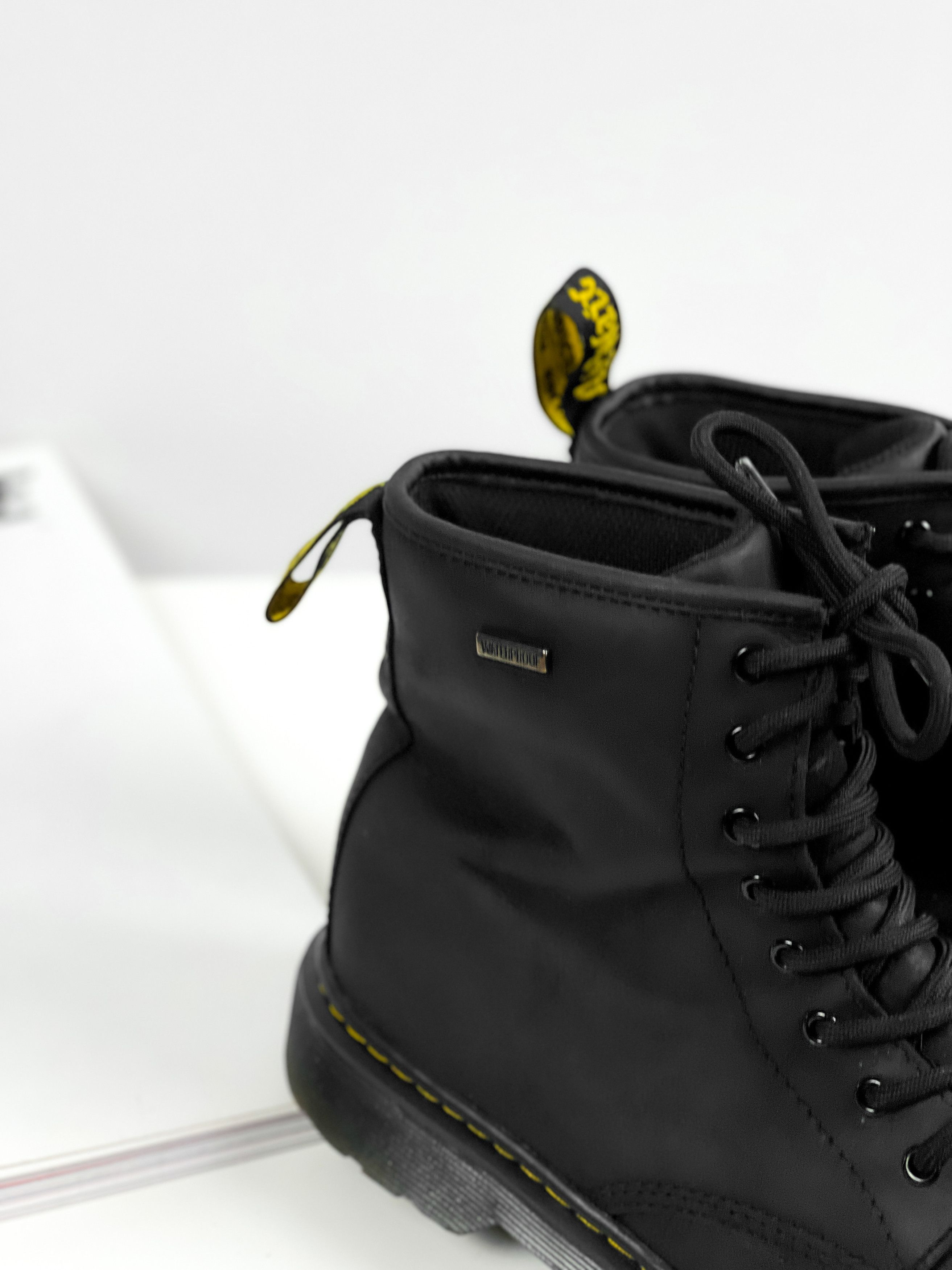 Dr. Martens Dr. Martens Leather Waterproof Women`s leather Boots Size US 8 / IT 38 - 3 Thumbnail