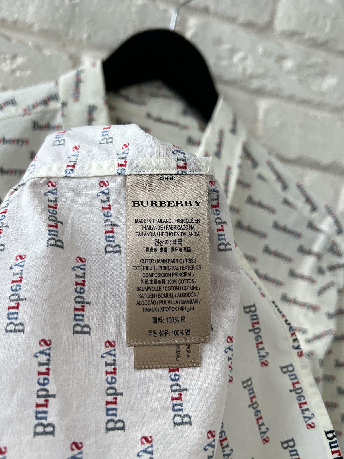 Burberry Burberry London Monogram Burberrys Logo Button Up Shirt Size US S / EU 44-46 / 1 - 7 Thumbnail