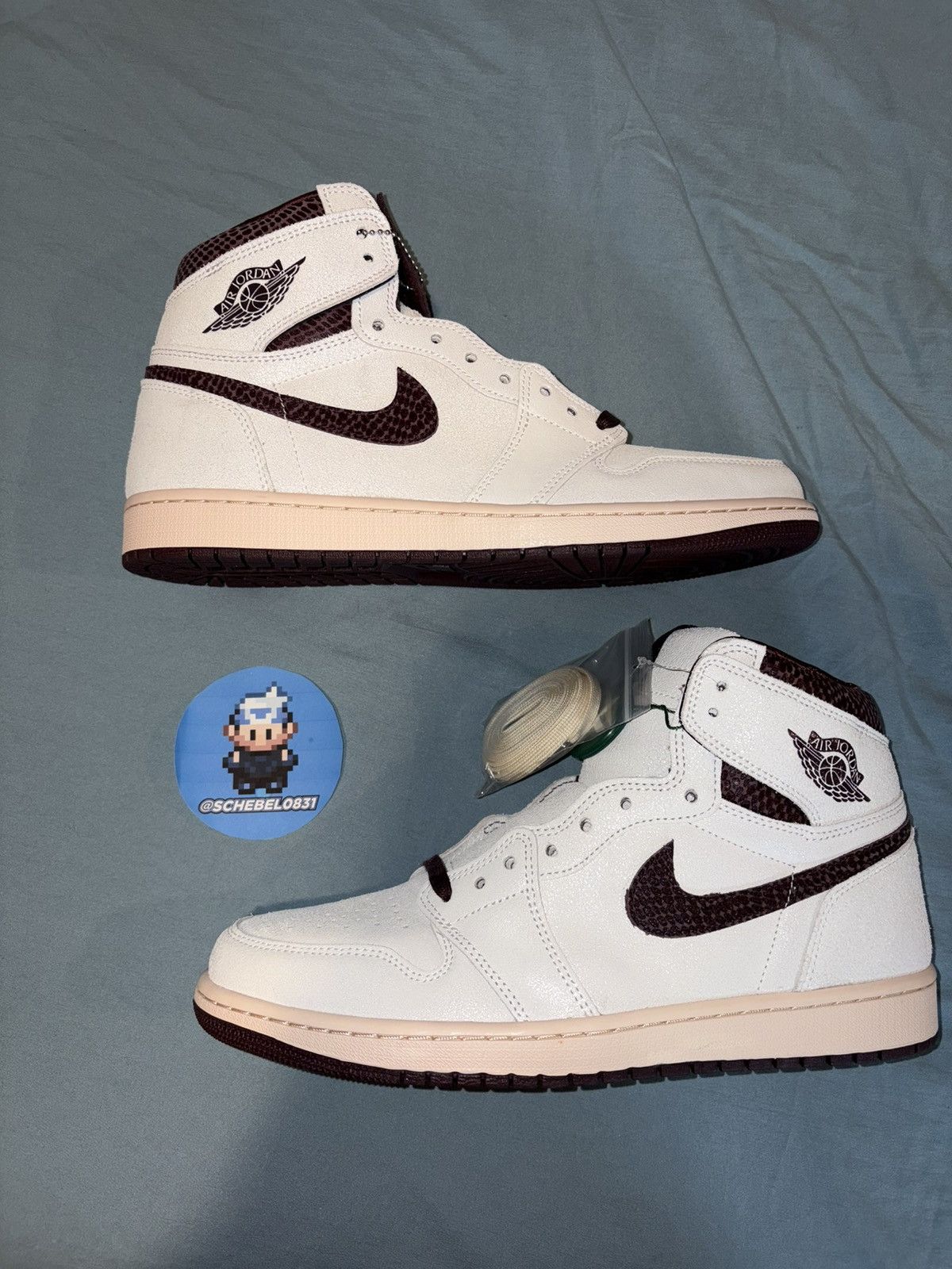A Ma Maniere × Jordan Brand Jordan 1 High A Ma Maniere - Deadstock size 13 Size US 13 / EU 46 - 1 Thumbnail