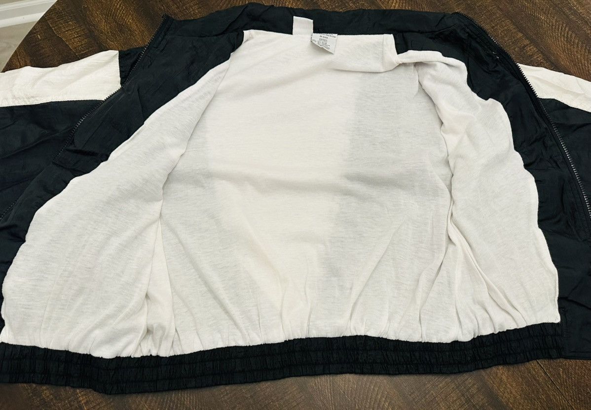 Athletic Works VTG 80s Men’s Windbreaker Geometric Black/White Pattern-Med Size US M / EU 48-50 / 2 - 9 Thumbnail