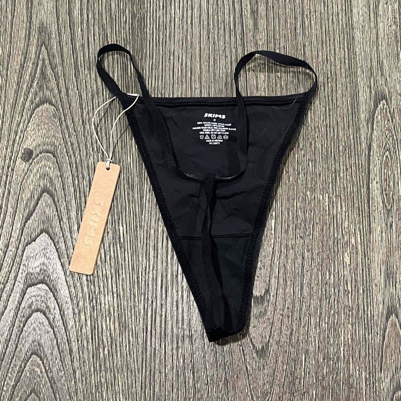 SKIMS NWT Skims Fits Everybody T String Thong Back Underwear M Size ONE SIZE - 4 Thumbnail