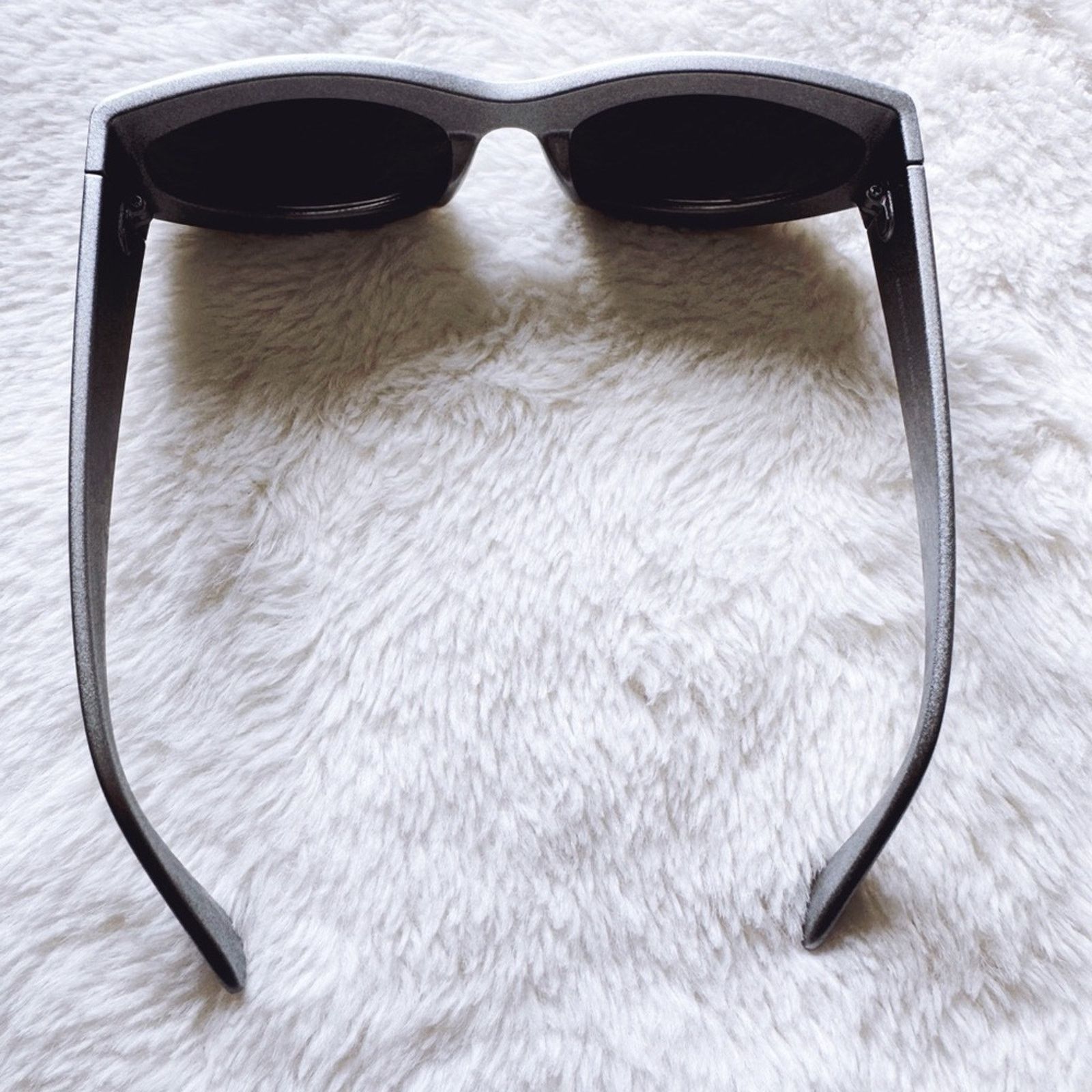 Other Faye Mirrored Silver Cat-Eye Sunglasses Size ONE SIZE - 10 Thumbnail