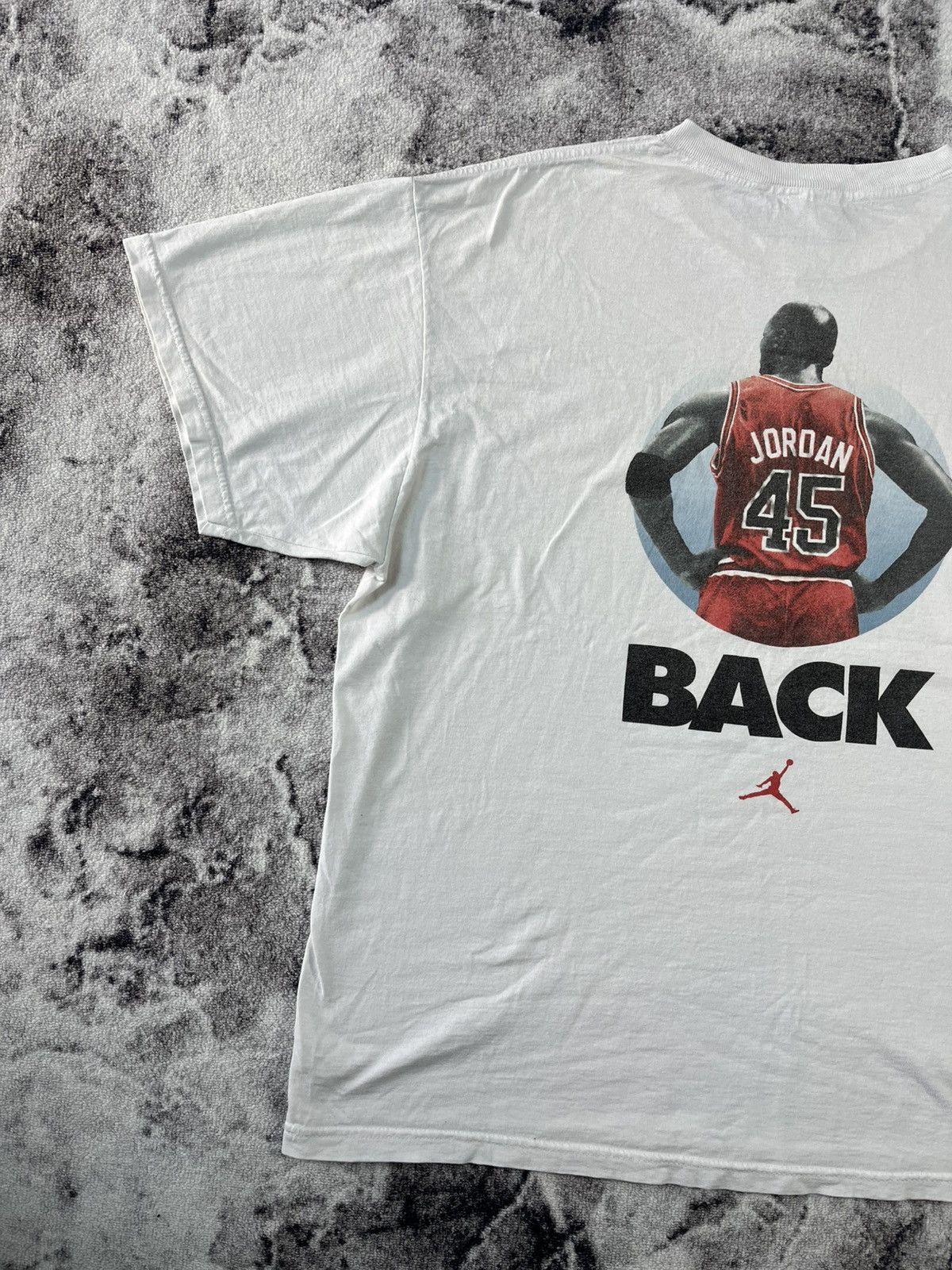 Nike Vintage Nike Michael Jordan T-Shirt Fits XL USA 90s Size US L / EU 52-54 / 3 - 11 Thumbnail