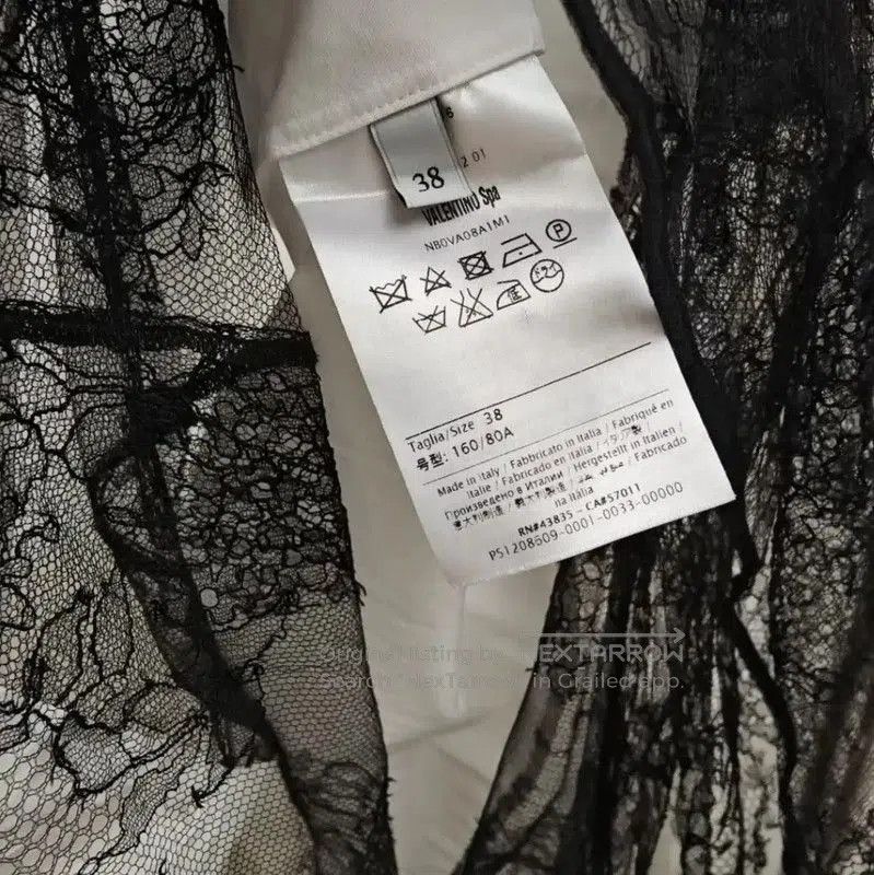 Valentino Valentino Long Sleeve White Dress with Lace Detail . Size S / US 4 / IT 40 - 5 Thumbnail