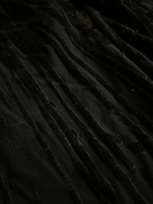 Jean Paul Gaultier AW98 jean paul gaultier velvet blood drip shirt Size US S / EU 44-46 / 1 - 5 Thumbnail