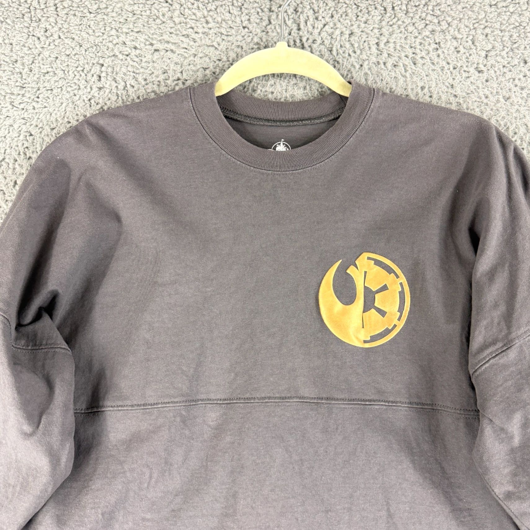 Disney Disney Spirit Jersey Galaxy's Edge Star Wars T-Shirt Womens XS Gray LS Size XS / US 0-2 / IT 36-38 - 2 Thumbnail