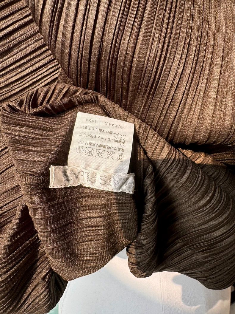 Issey Miyake Issey Miyake size:4 Brown pleated cardigan Size S / US 4 / IT 40 - 5 Thumbnail