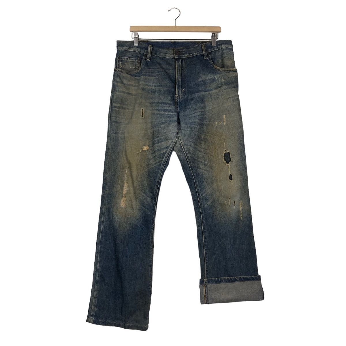 Levi's 🔥Rare Worn Rusty Big Hole Levi’s Distressed Jeans Denim Size US 36 / EU 52 - 15 Thumbnail