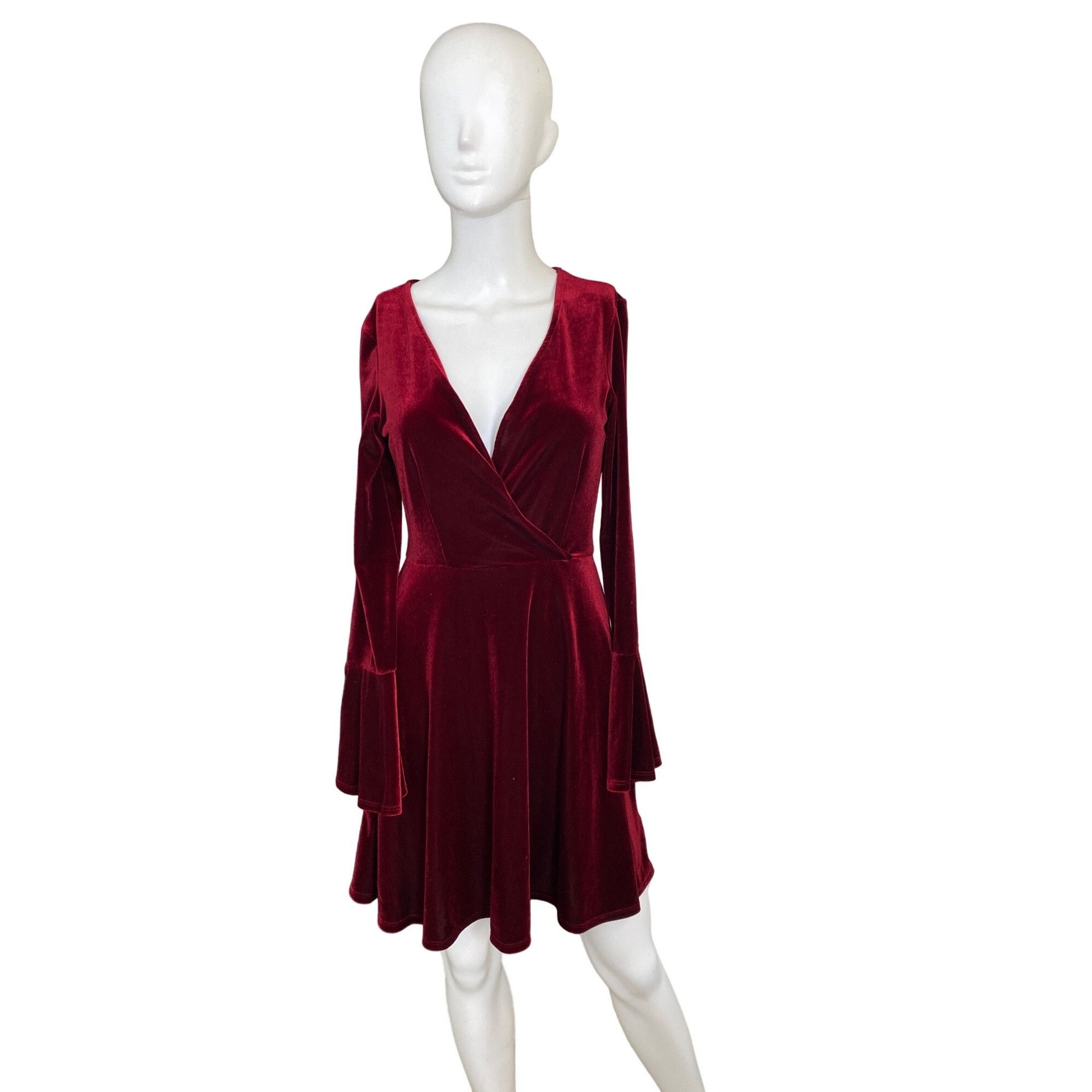 Anthropologie ANTHROPOLOGIE WILLOW & CLAY WOMEN'S GARNET VELVET DRESS SZ S Size S / US 4 / IT 40 - 1 Thumbnail