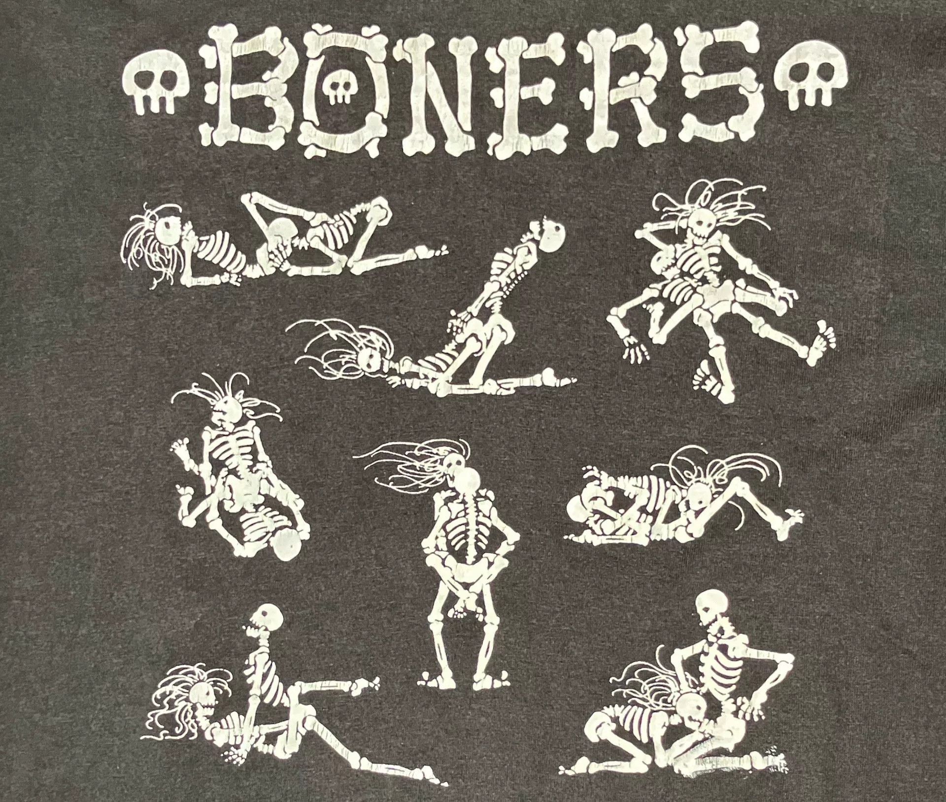 Vintage Vintage 90s Skeleton Graphic T-Shirt Size US M / EU 48-50 / 2 - 1 Thumbnail