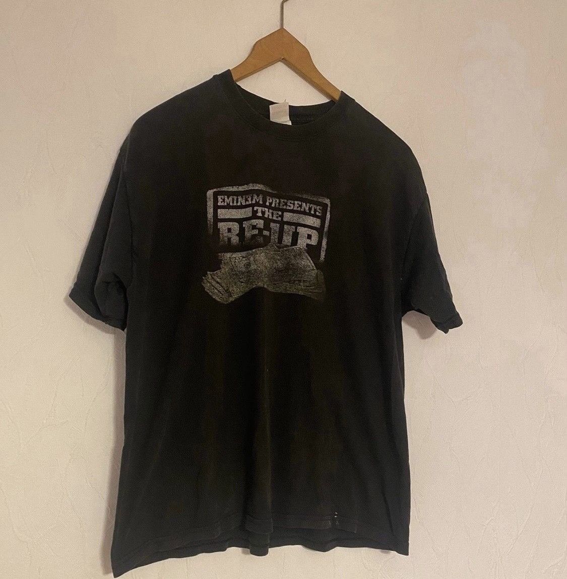 image of Vintage Rap Tee Eminem Re-Up 00S in Black, Men's (Size XL)