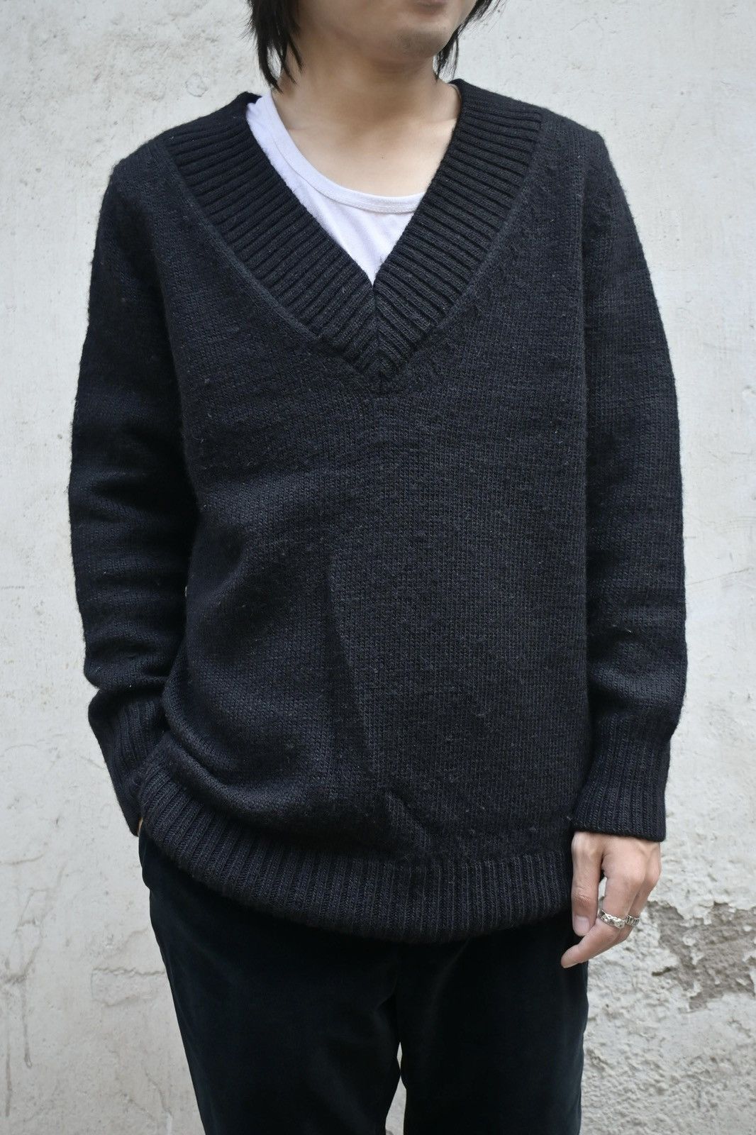 Dries Van Noten Dries Van Noten 2000’s alpaca wool V-neck knitwear Size US S / EU 44-46 / 1 - 1 Thumbnail