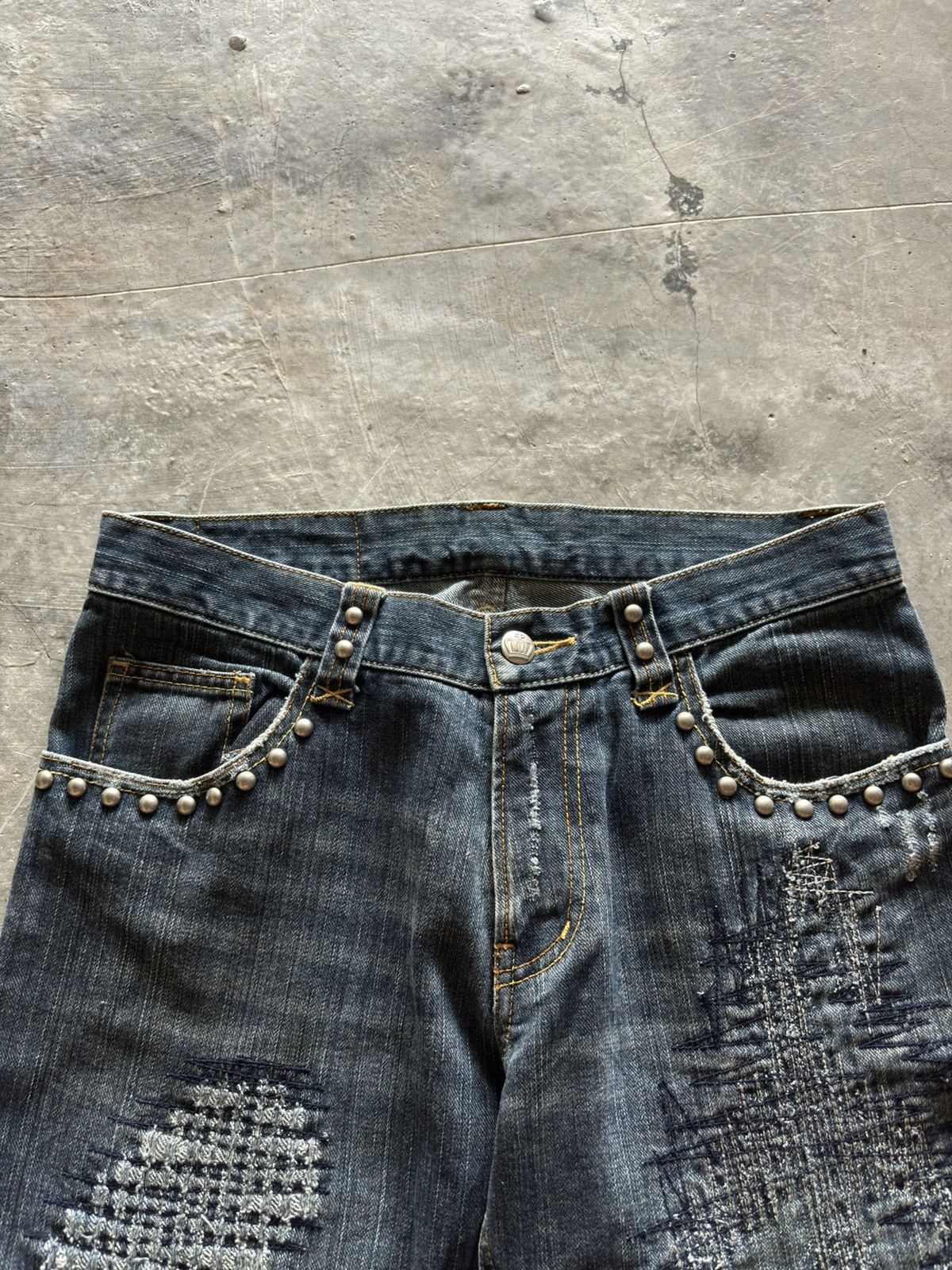 If Six Was Nine CUSTOM CULTURE distressed flare sashiko boro kapital style Size US 30 / EU 46 - 2 Thumbnail