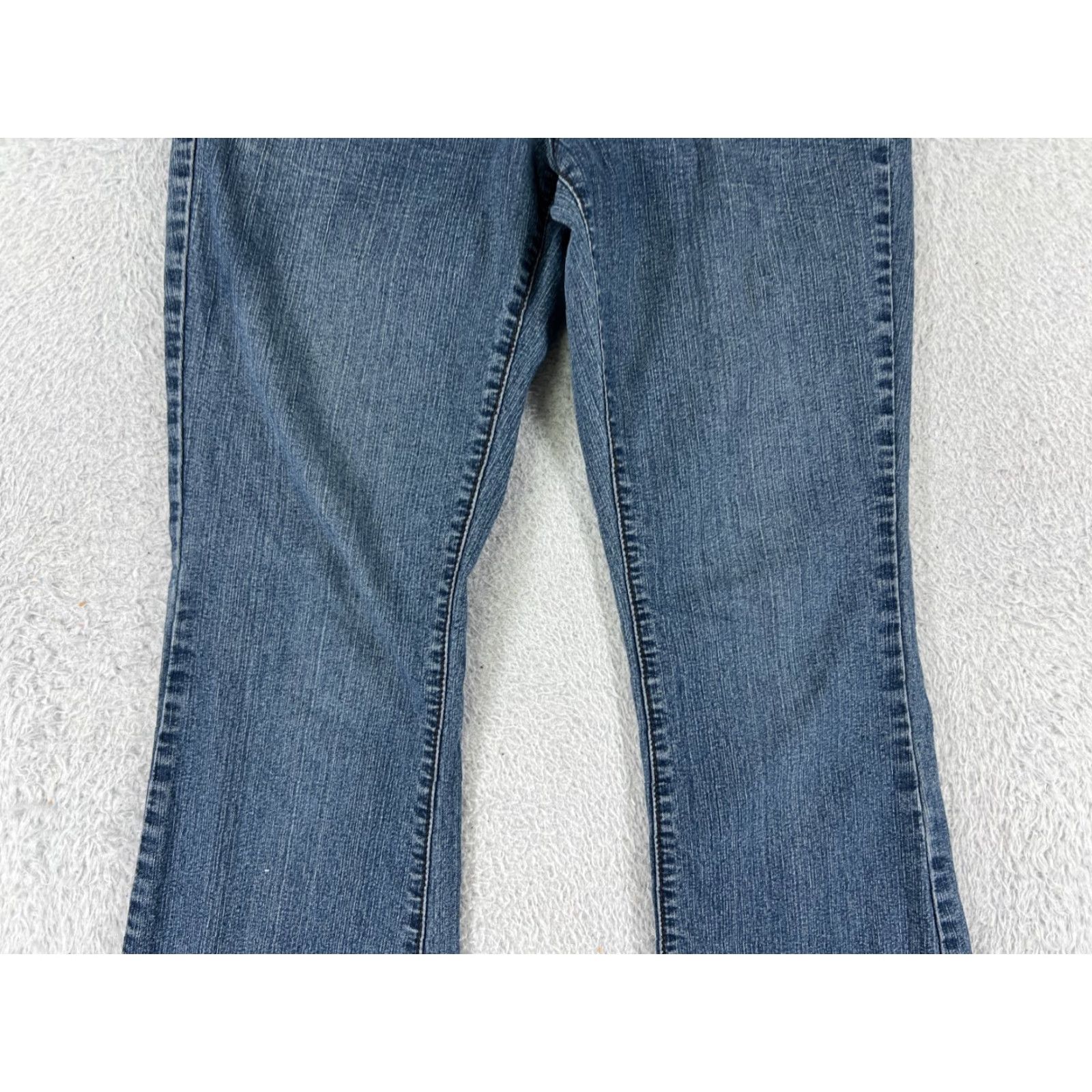 Denime D.Jeans Denim Jeans Women's 6 Blue Flared Low Rise Zip Fly Embroidered Denim Jeans Shirt/Hoodie? Size 28" / US 6 / IT 42 - 6 Thumbnail