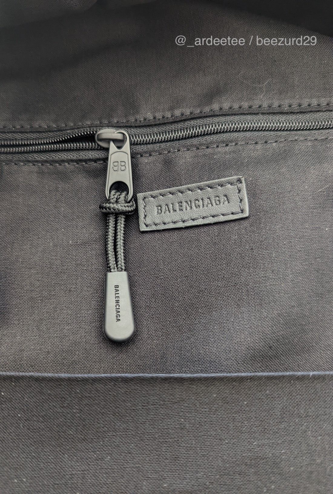 Balenciaga *NEW* BLACK LEATHER PUFFY PADDED BACKPACK Size ONE SIZE - 10 Thumbnail
