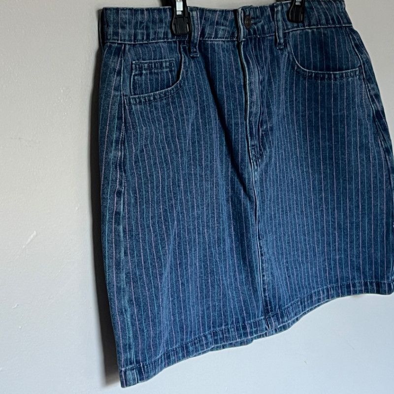 Forever 21 Forever 21 Women's Denim Skirt Size Small Size 27" / US 4 / IT 40 - 2 Thumbnail