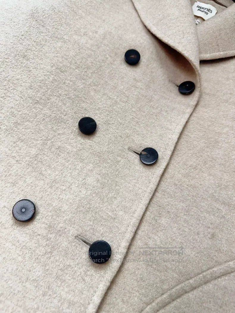 Hermes Hermes Oatmeal Cashmere A-Line Double Breasted Lapel Coat Size XS / US 0-2 / IT 36-38 - 3 Thumbnail