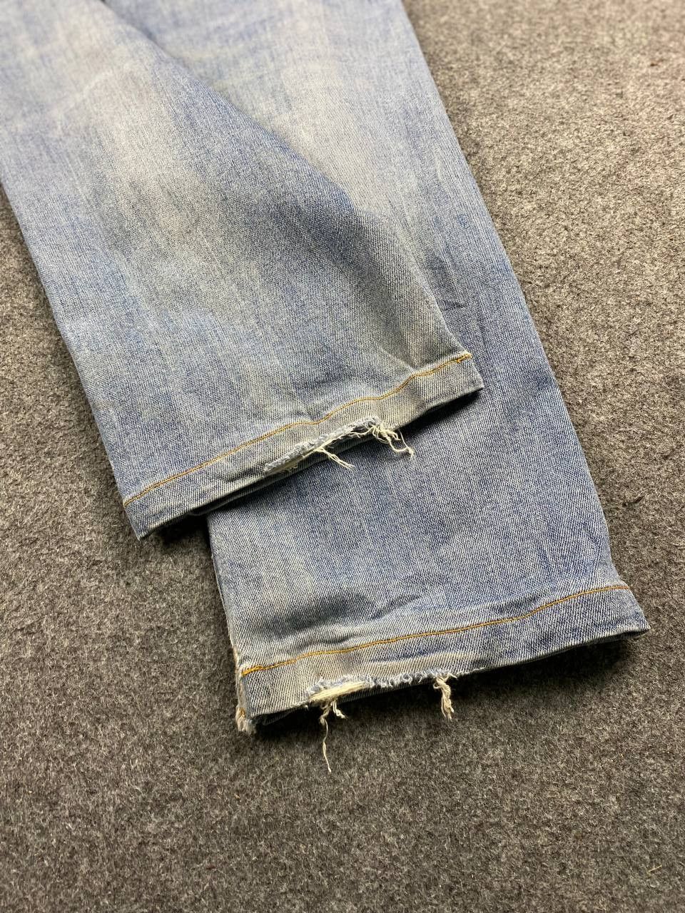 Levi's levis 513 slim straight fit distressed denim Size US 34 / EU 50 - 8 Thumbnail