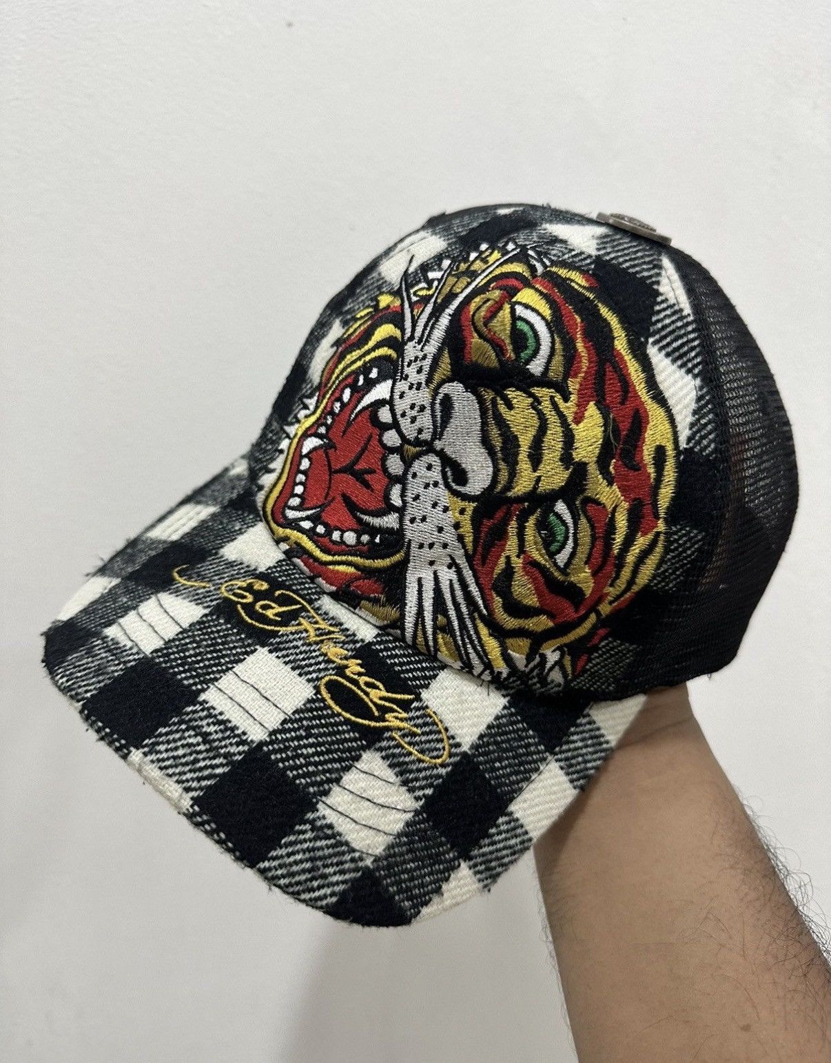 Ed Hardy VTG Ed Hardy Embroid Trucker Hat Size ONE SIZE - 1 Thumbnail