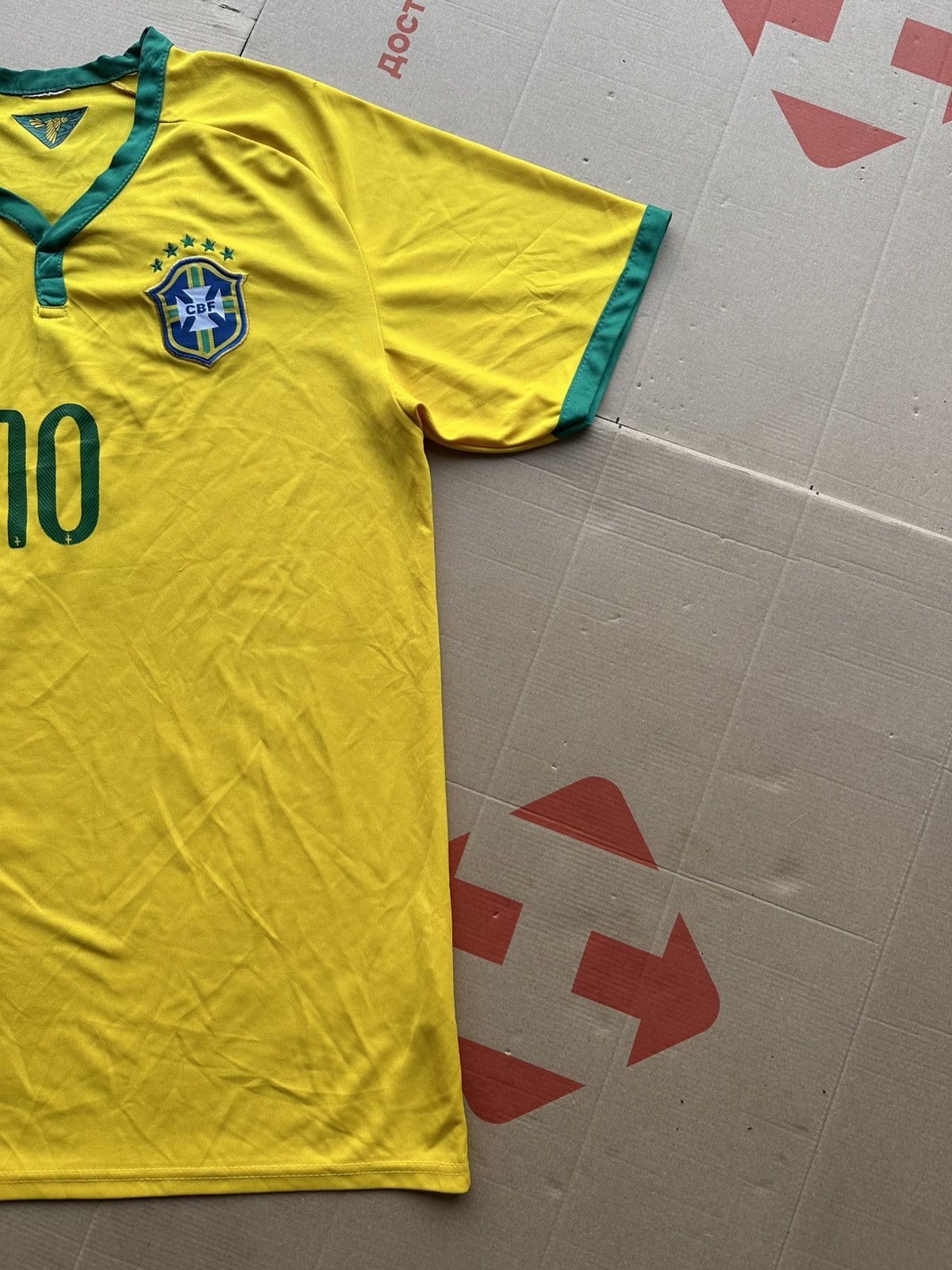 Vintage Crazy Y2K Brazil Soccer Jersey Neymar JR T-Shirt Blockcore Size US L / EU 52-54 / 3 - 5 Thumbnail