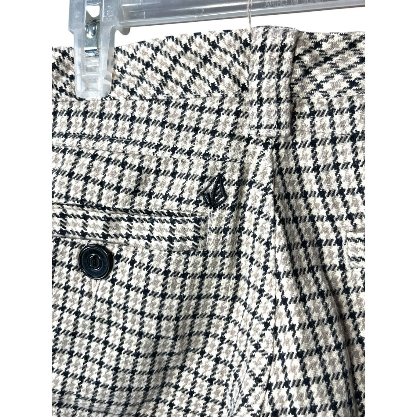 Volcom Vintage Y2K Women’s Volcom Beige Checker Shorts Size 1 Size 31" - 6 Thumbnail