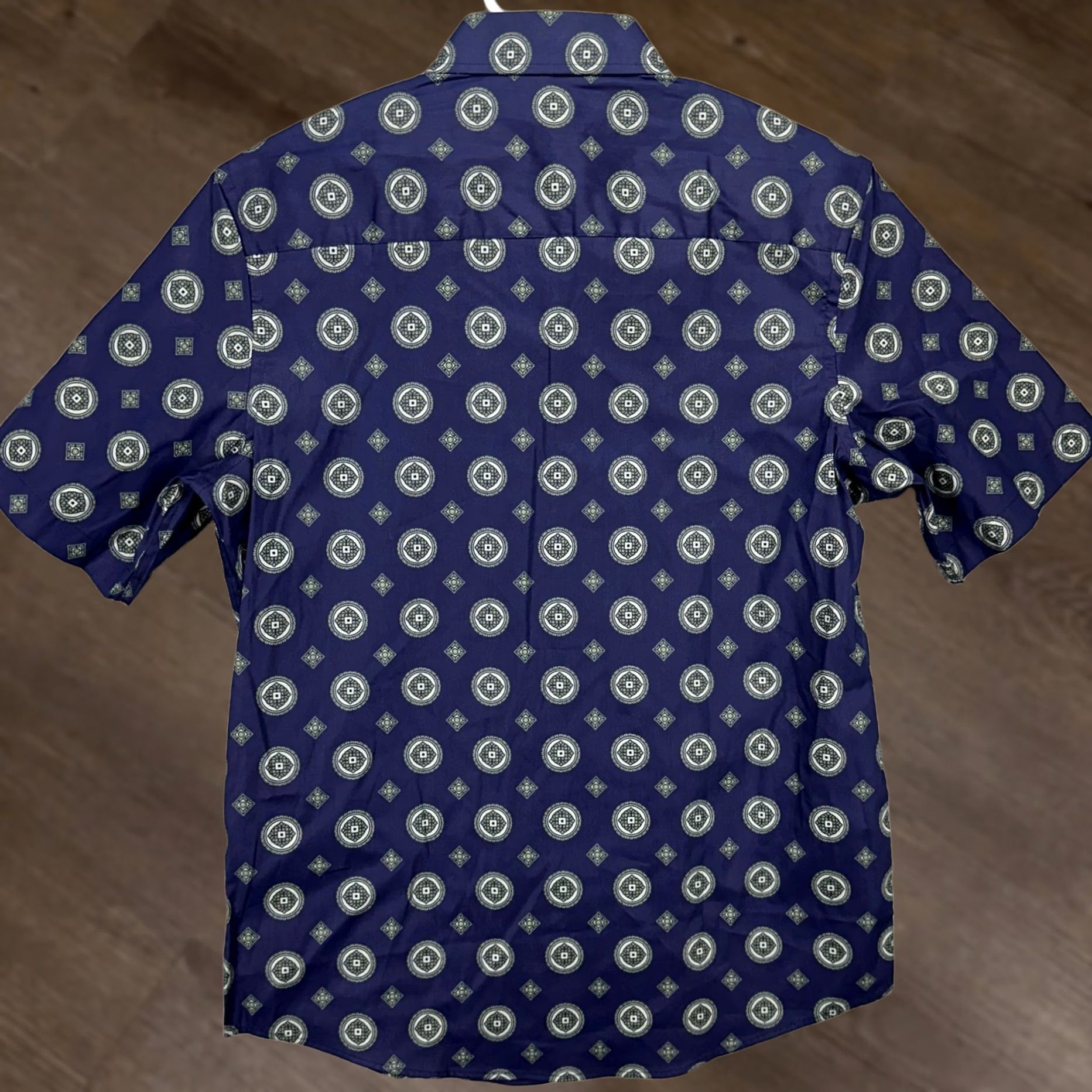 Alfani VINTAGE Alfani Shirt Button Up Mens Medium Blue Geometric Short Sleeve Nylon Blend NEW Size US M / EU 48-50 / 2 - 1 Thumbnail