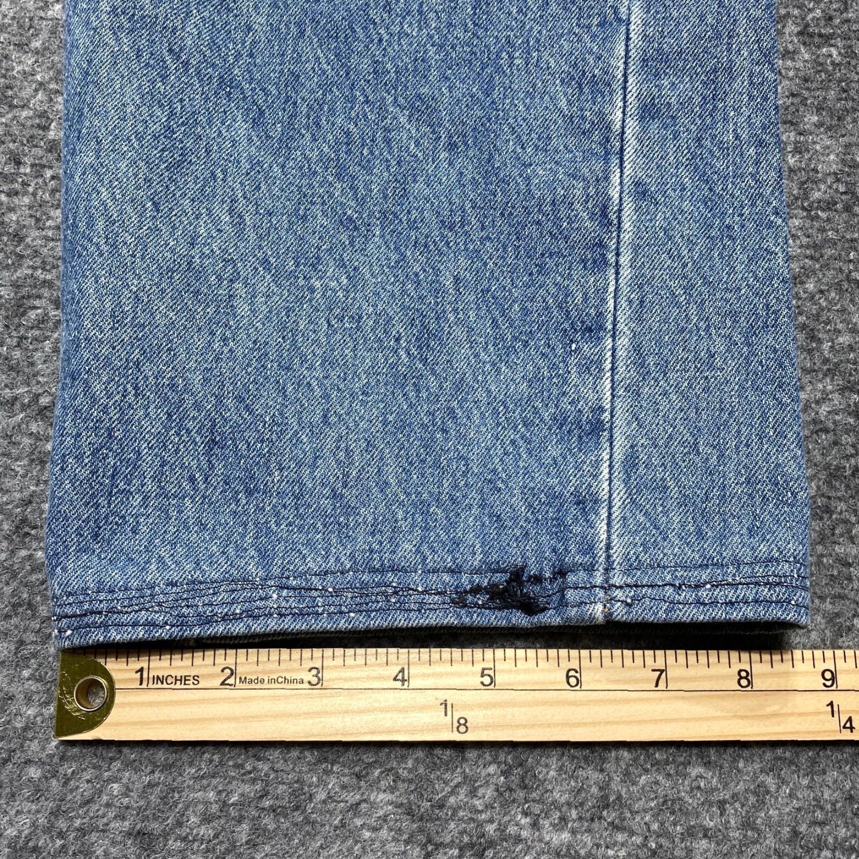 Levi's VINTAGE Levi's Jeans Men 38x26 Blue 501 Button Fly Classic Straight 80s 90s Logo Workwear Cowboy Accessories Mens Jeans Size US 38 / EU 54 - 5 Thumbnail