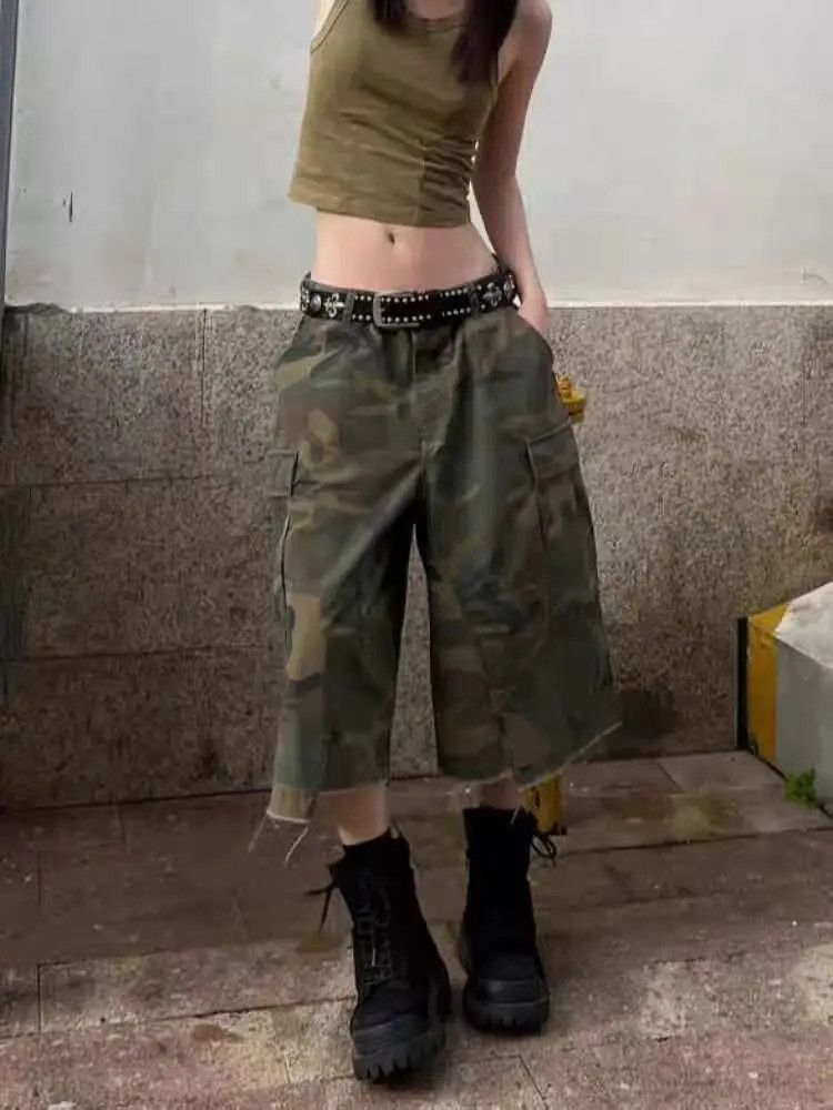 Designer × Japanese Brand Washed camouflage seven-quarter baggy work denim shorts Size US 30 / EU 46 - 1 Thumbnail