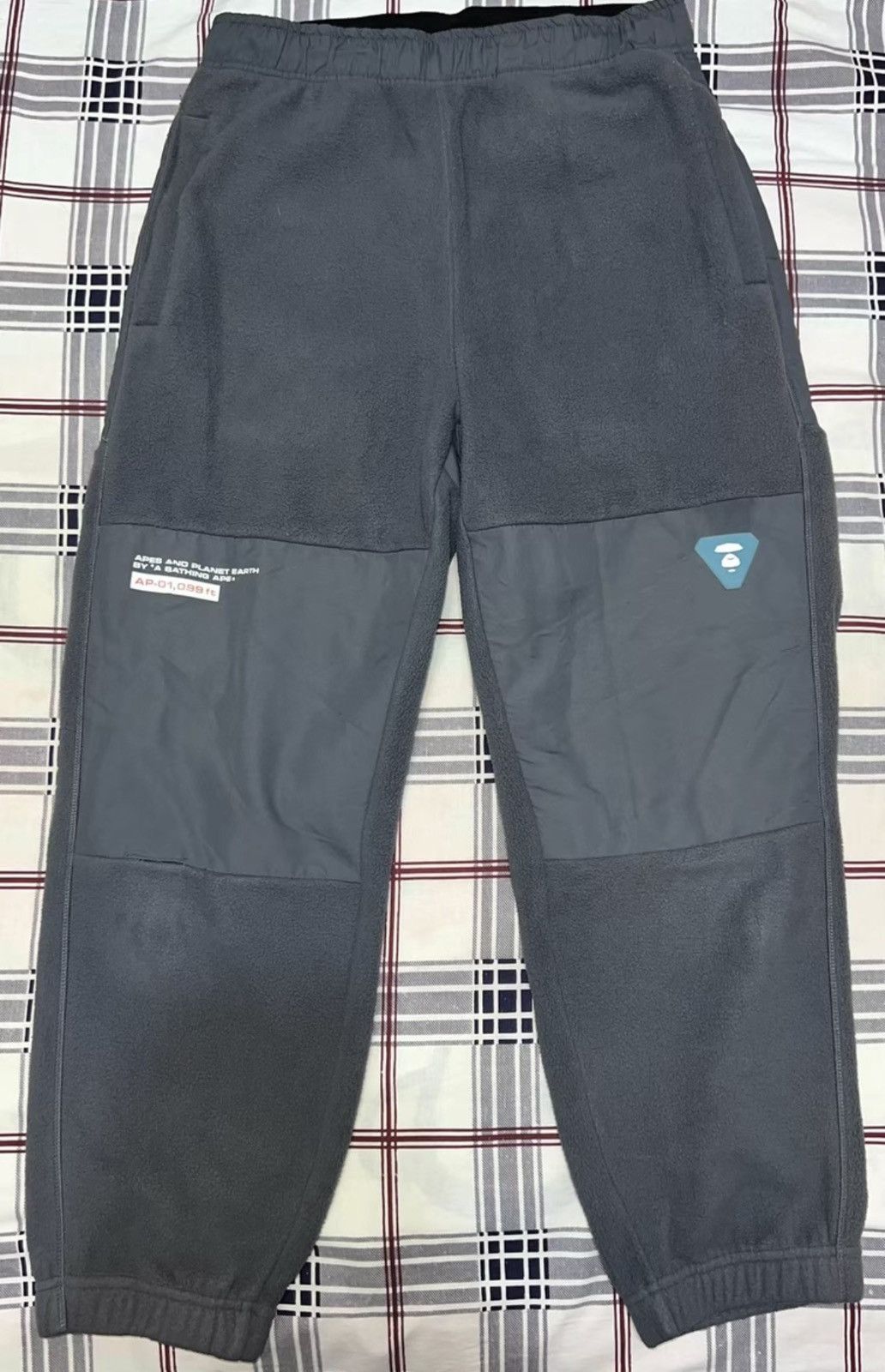 Bape BAPE OG Nigo era, latest sweatpants from the sports line Size US 34 / EU 50 - 1 Thumbnail