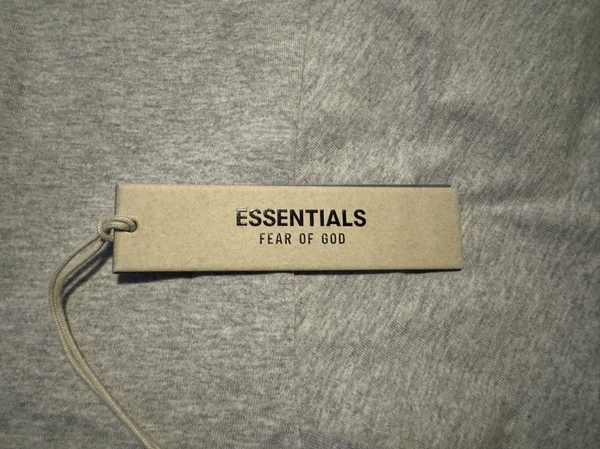 Essentials × Fear of God Essentials FOG Jersey Crewneck T-Shirt Light Heather Grey Size US S / EU 44-46 / 1 - 13 Thumbnail