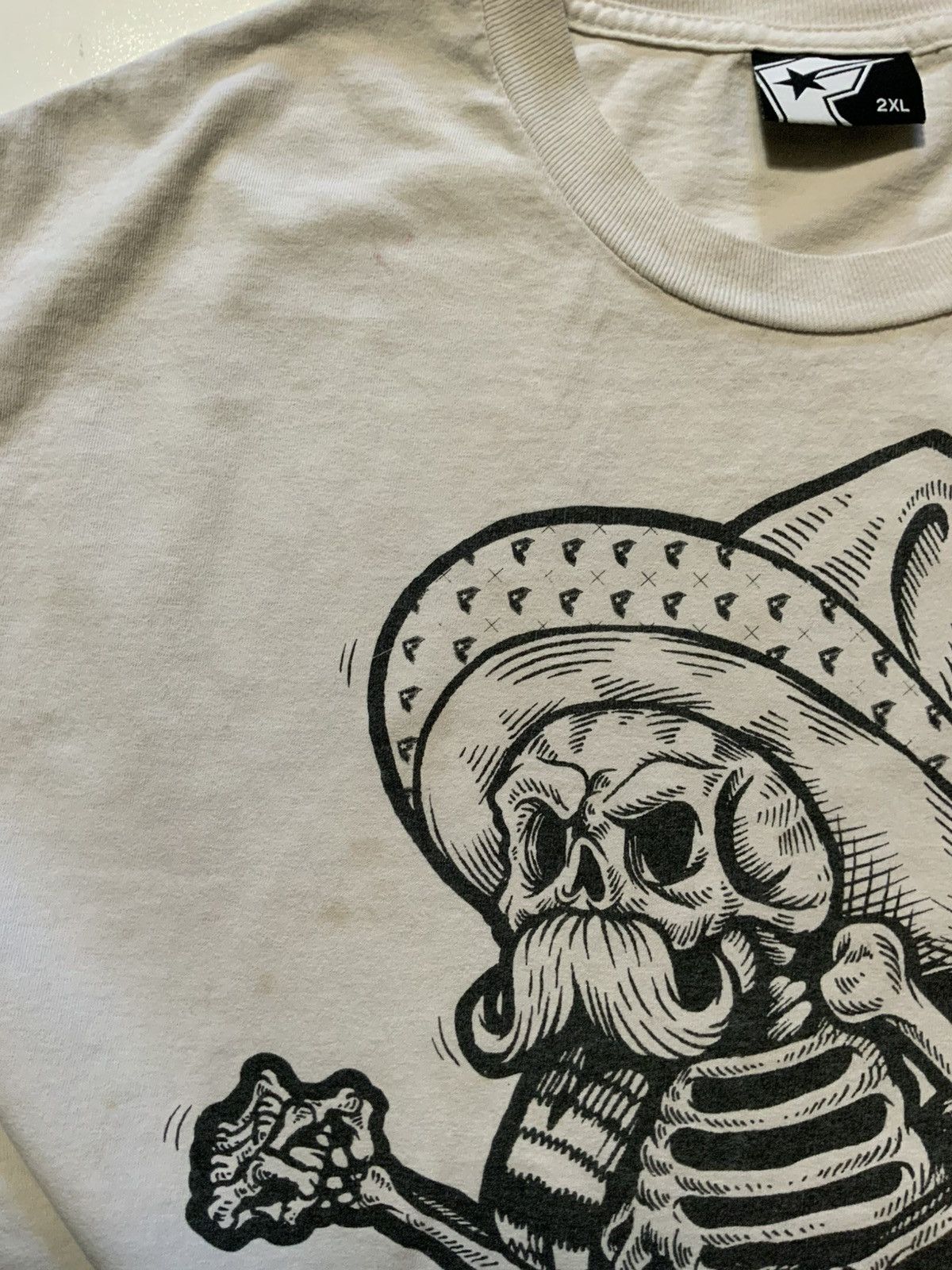 Famous Stars And Straps VTG Y2K Famous Stars Straps Skull Skeleton Skateboard TShirt Size US XXL / EU 58 / 5 - 10 Thumbnail
