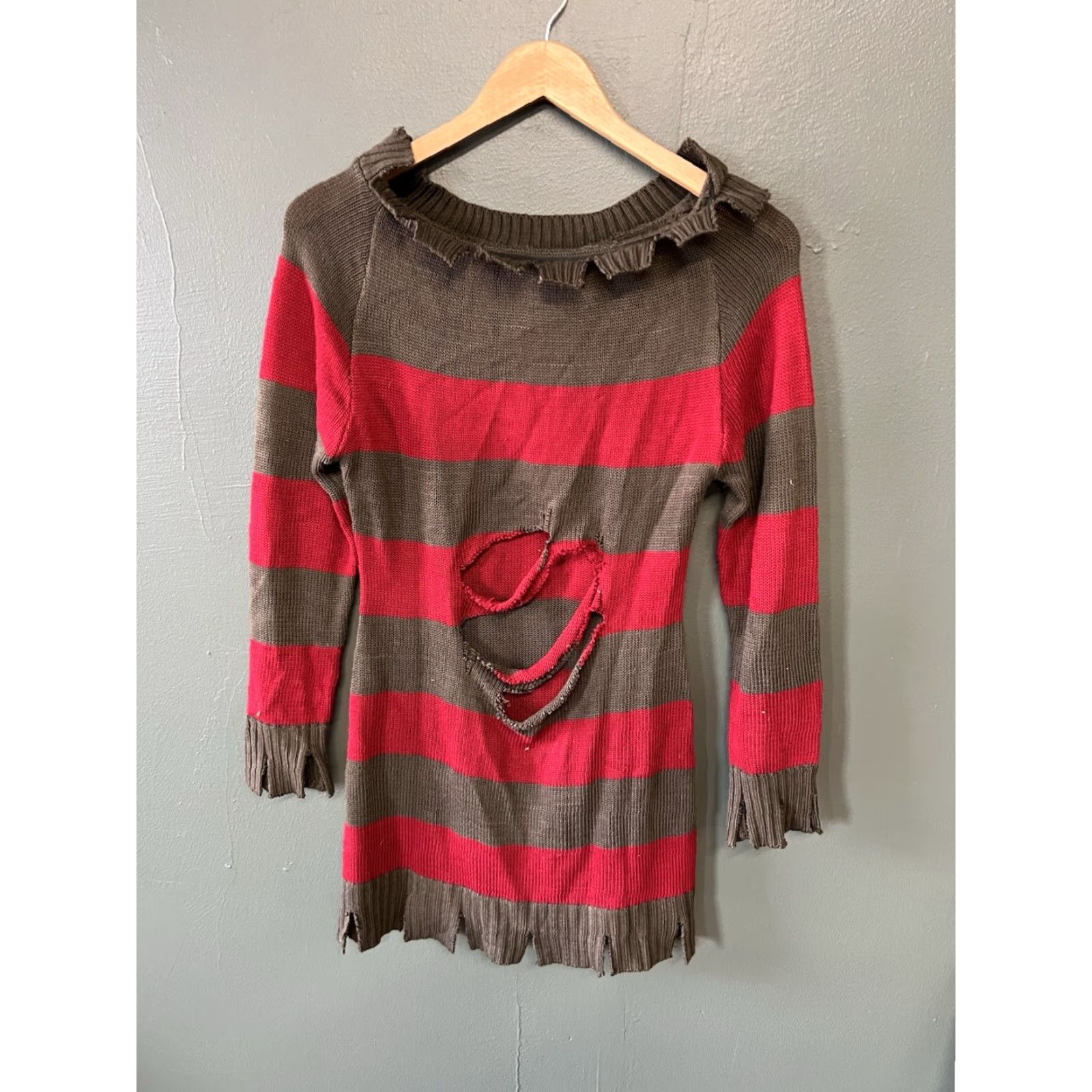 Vintage VINTAGE A Nightmare On Elm Street Freddy Krueger Striped Sweater Medium Size US M / EU 48-50 / 2 - 2 Thumbnail