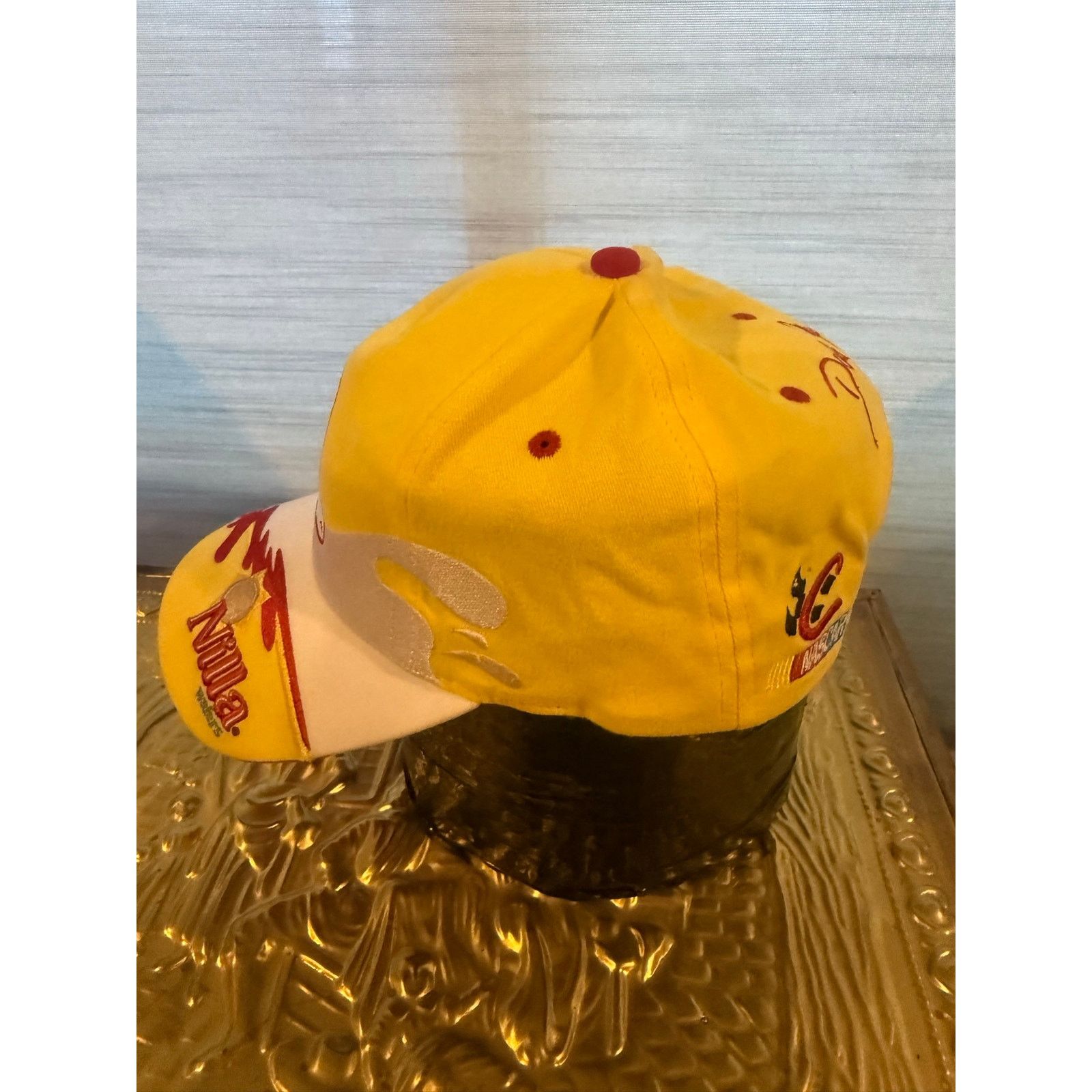 Chase Authentics Dale Earnhardt Jr. 3 Nilla Wafers New Without Tags Size ONE SIZE - 2 Thumbnail