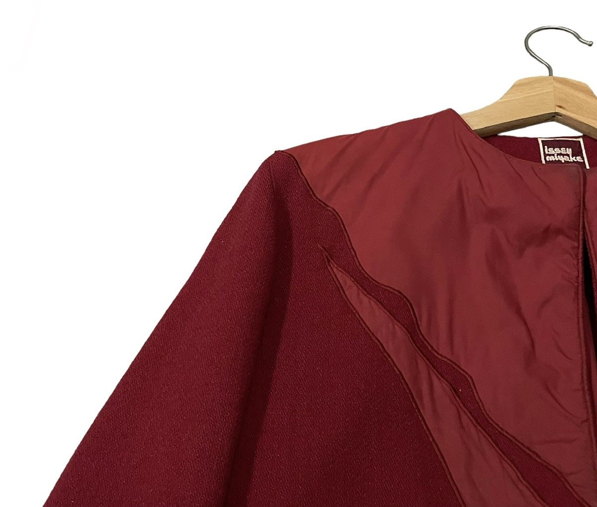 Issey Miyake Vintage 80’s Issey Miyake Wool Buttonless Jacket Size L / US 10 / IT 46 - 5 Thumbnail