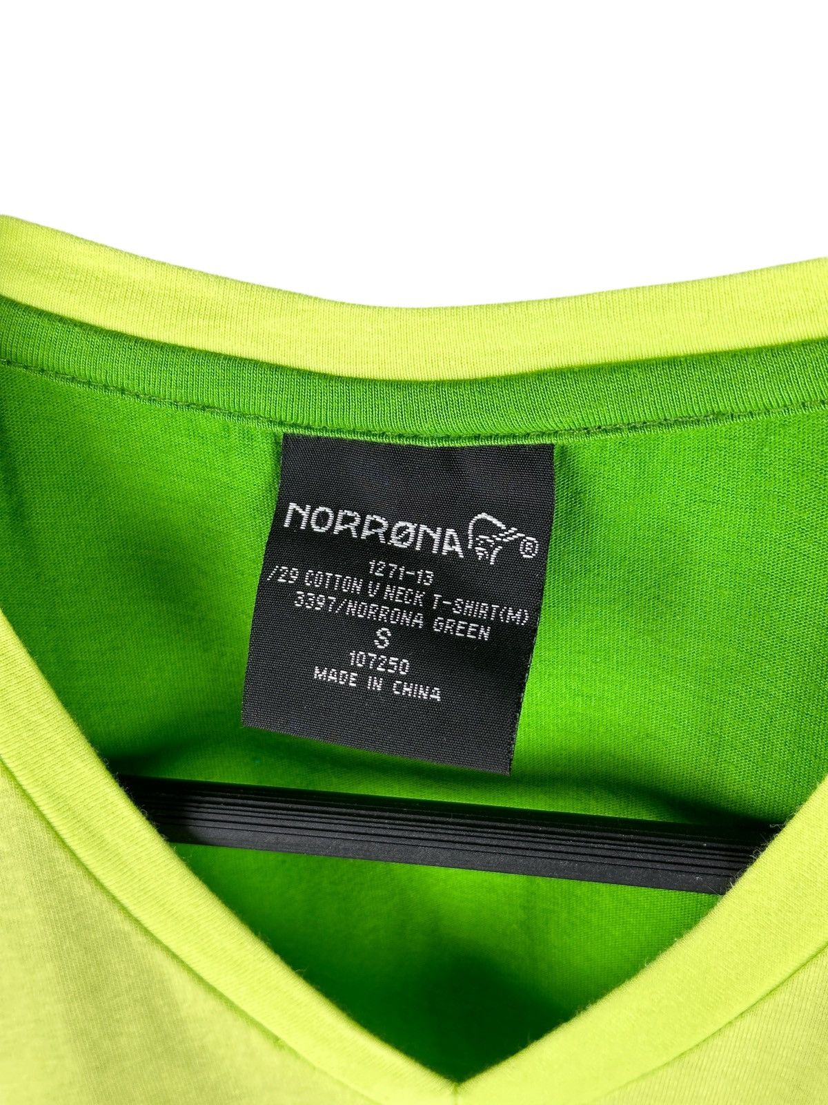 Norrona × Vintage Norrona /29 Cotton V-Neck T-Shirt Men's Size S Size US S / EU 44-46 / 1 - 5 Thumbnail