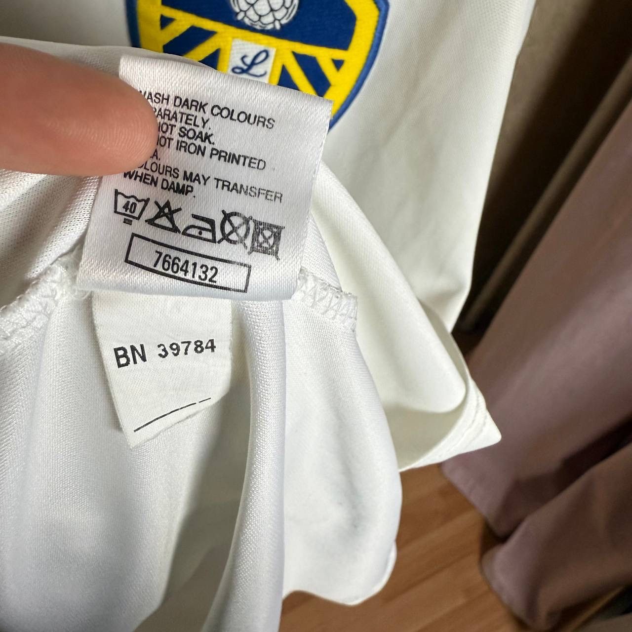 Puma Leeds United Haaland #4 Puma vintage Player Issue Size US L / EU 52-54 / 3 - 9 Thumbnail
