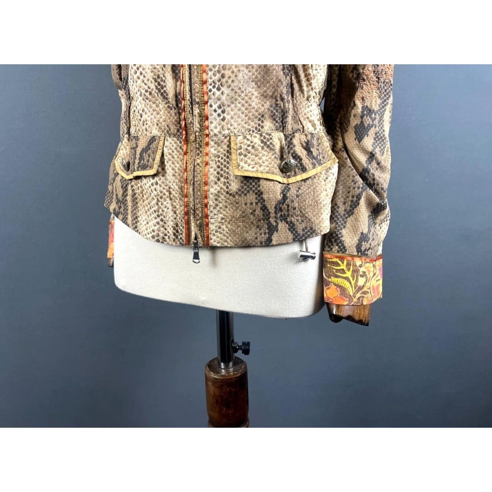 Vintage Sportalm Jacket Women's Size 36 Snakeskin Print Polyamide Long Sleeve Zip Brown Lining Pockets Regular Modern Classic Size XS / US 0-2 / IT 36-38 - 7 Thumbnail