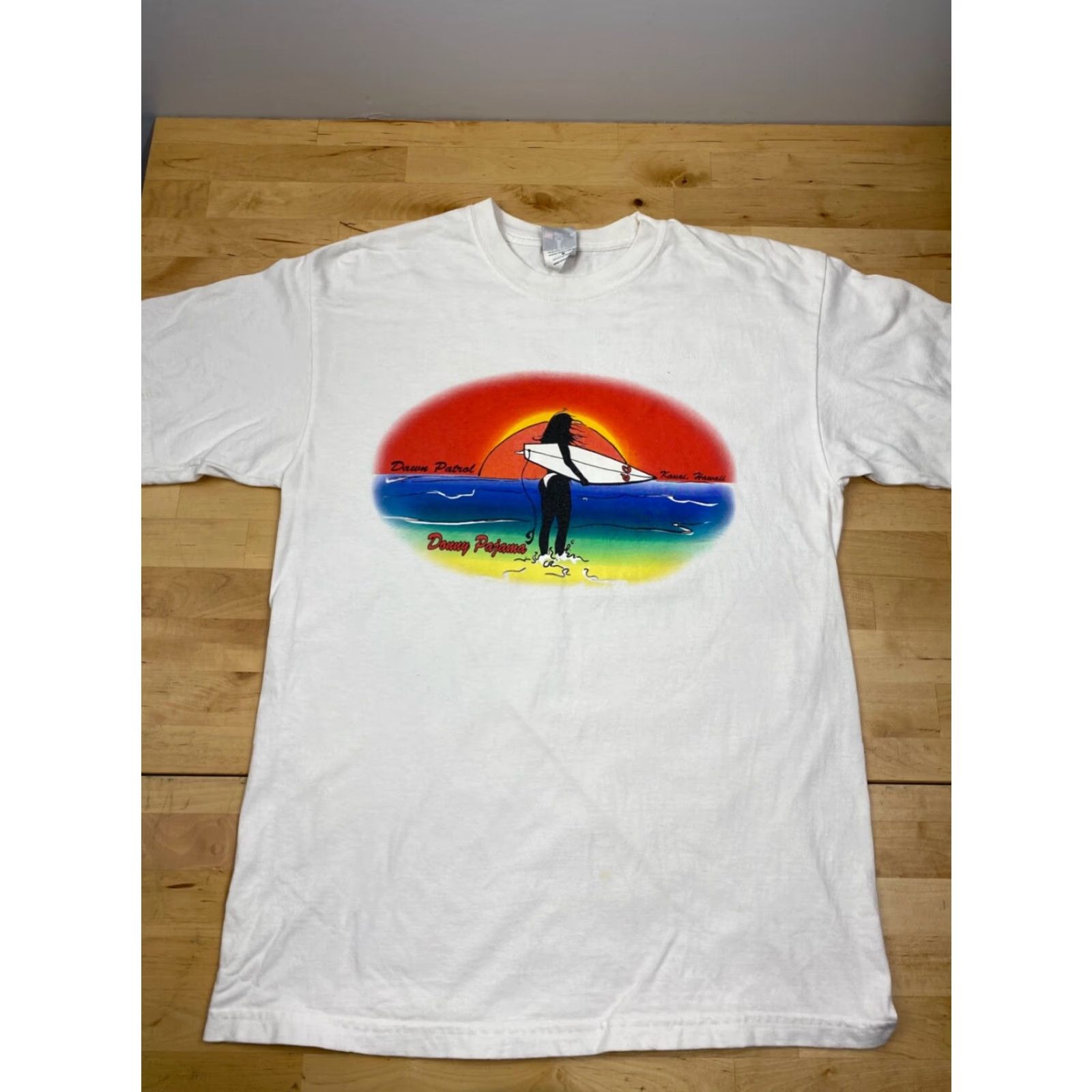 Hanes Dawn Patrol Beach Graphic T Shirt White M Hanes Beefy-T Mens Short Sleeve Crew Neck Casual 4635 Size US M / EU 48-50 / 2 - 3 Thumbnail