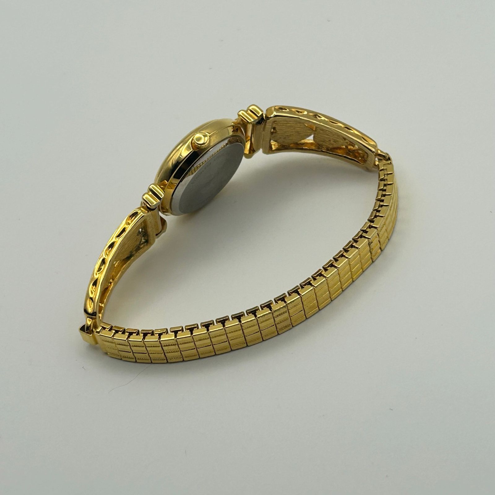 Other Vintage Sasson Gold Women’s Watch Working New Battery Size ONE SIZE - 5 Thumbnail